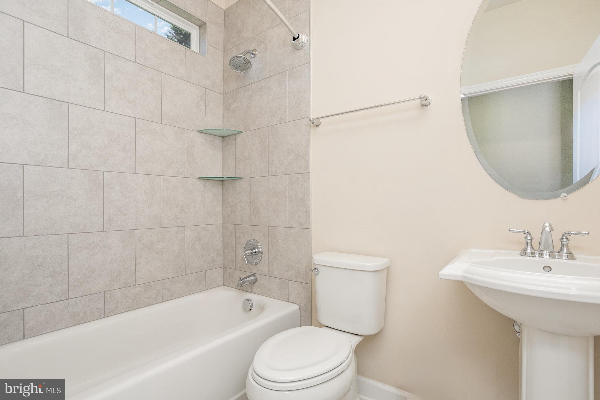 CLARKSMILL - Residential Lease