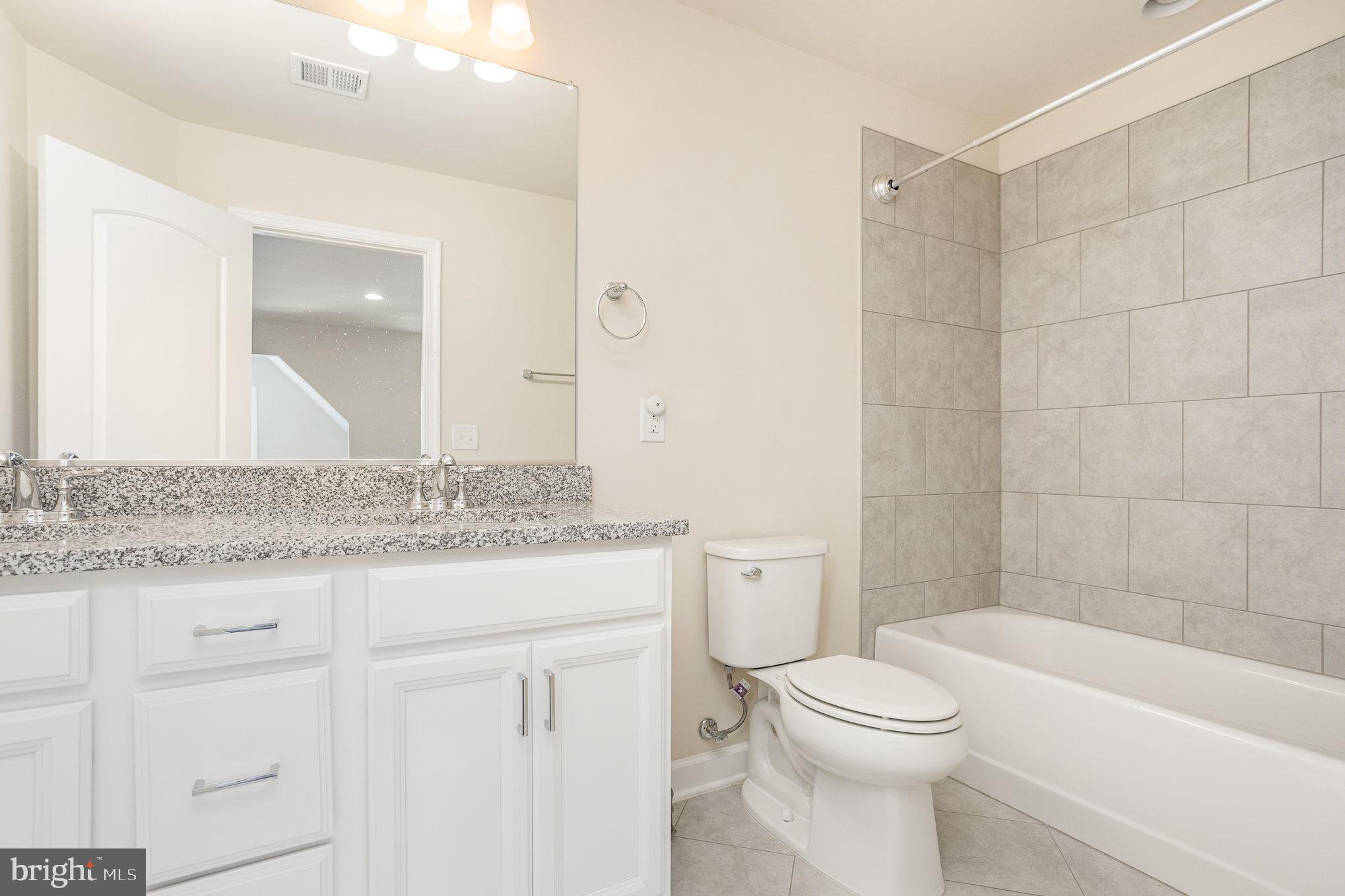 CLARKSMILL - Residential Lease