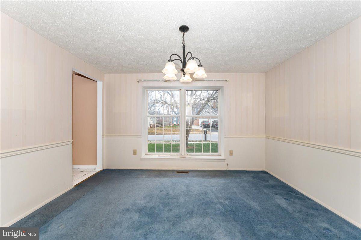 FOUNTAIN ROCK MANOR - Residential