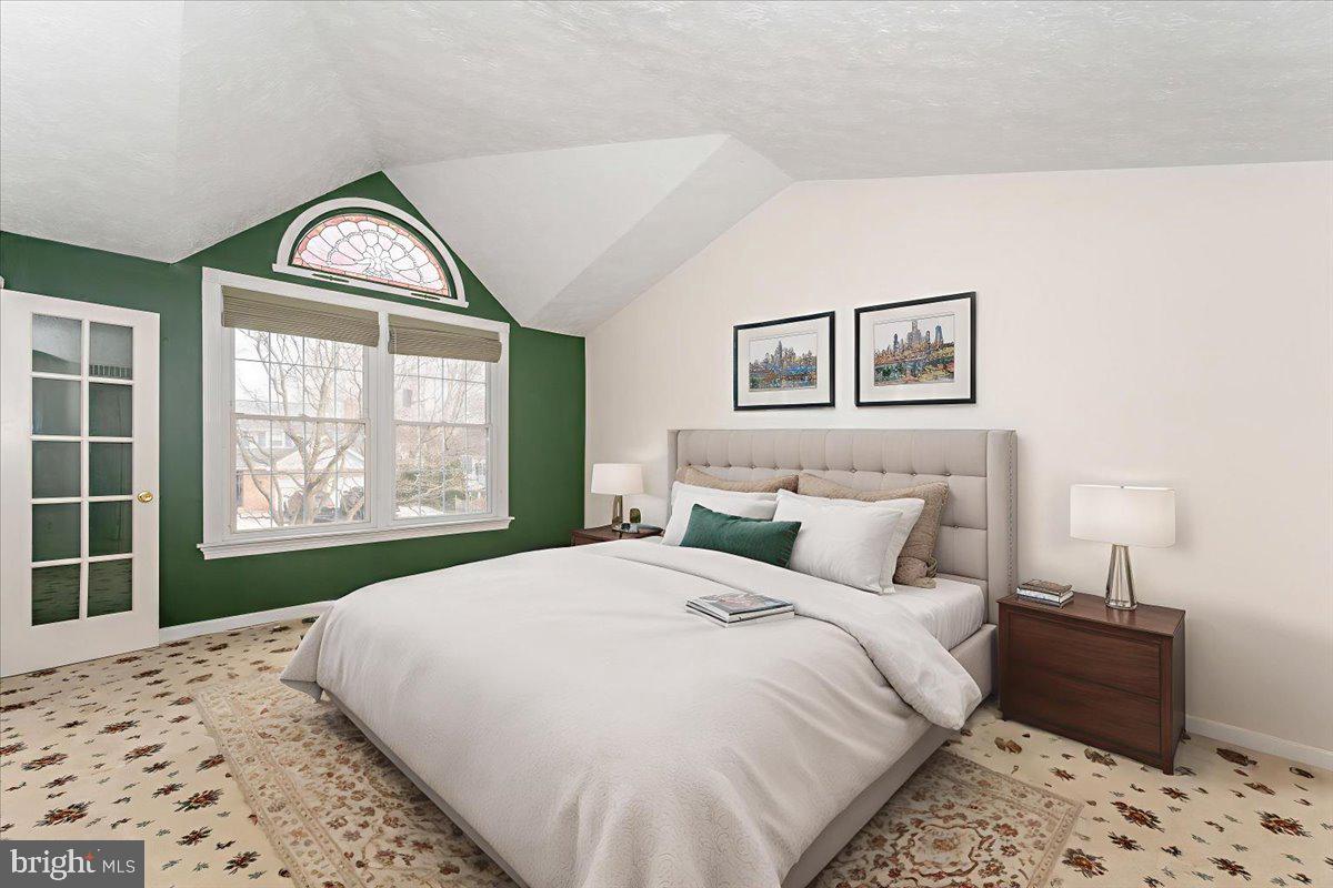 FOUNTAIN ROCK MANOR - Residential