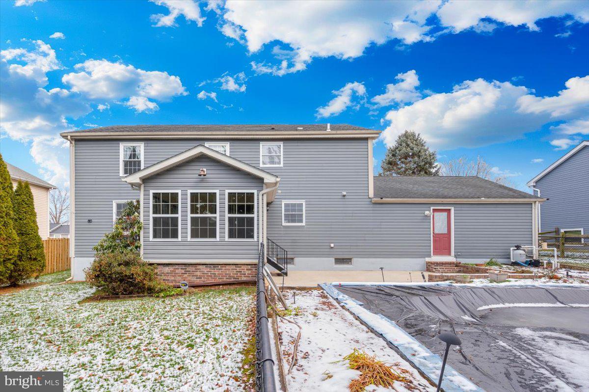 FOUNTAIN ROCK MANOR - Residential