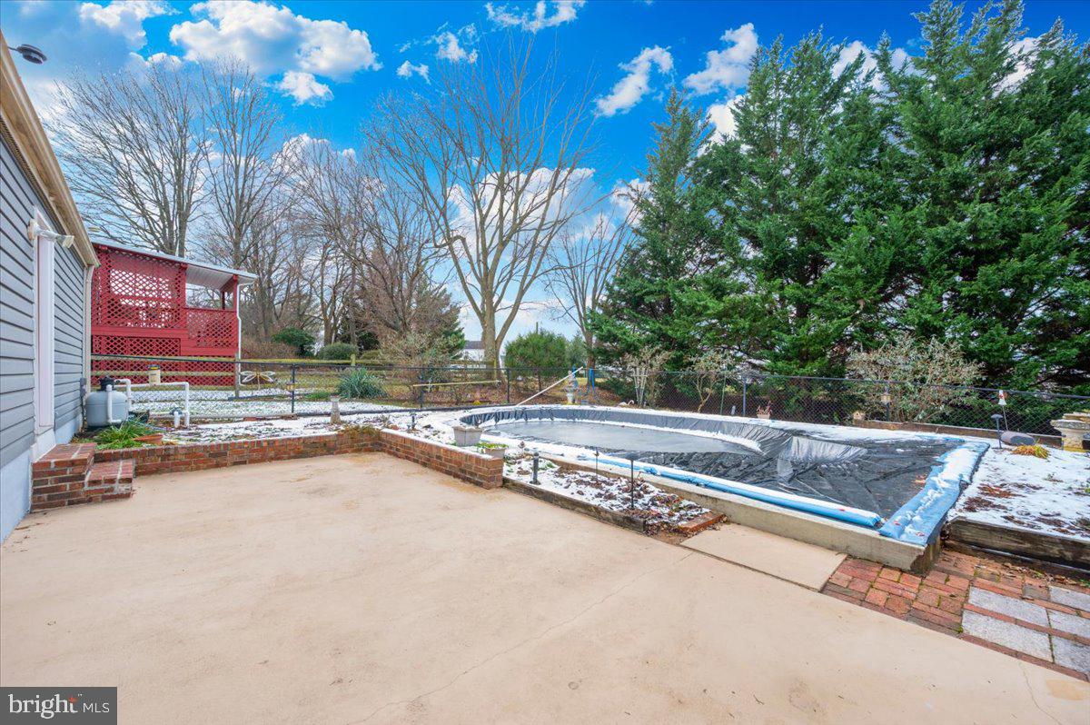 FOUNTAIN ROCK MANOR - Residential