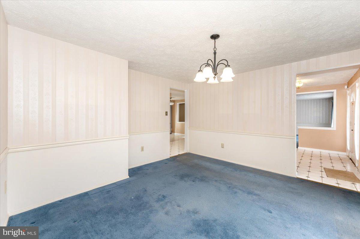 FOUNTAIN ROCK MANOR - Residential