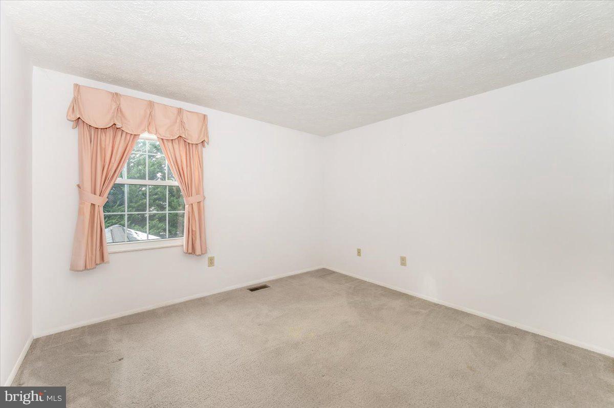 FOUNTAIN ROCK MANOR - Residential