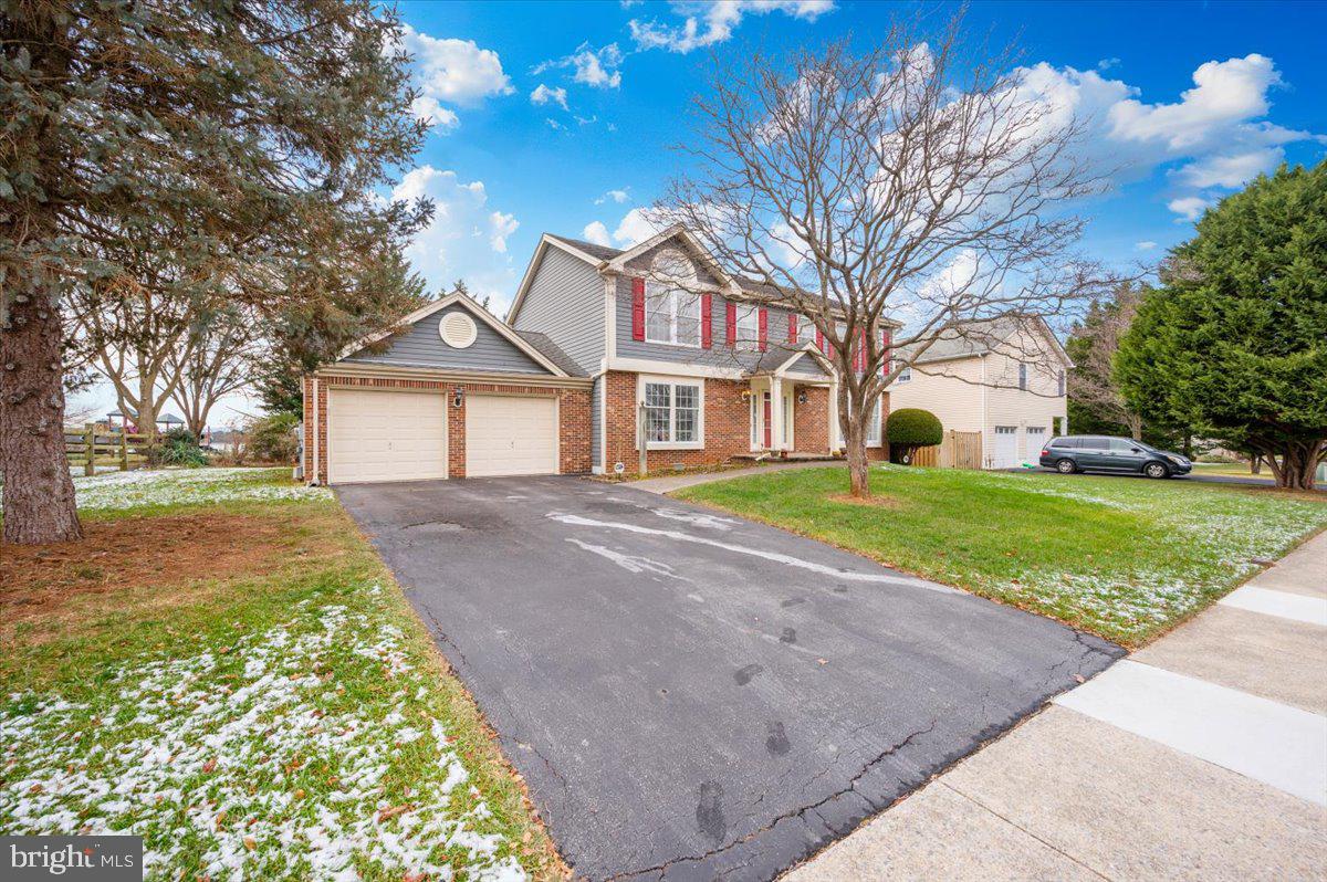 FOUNTAIN ROCK MANOR - Residential