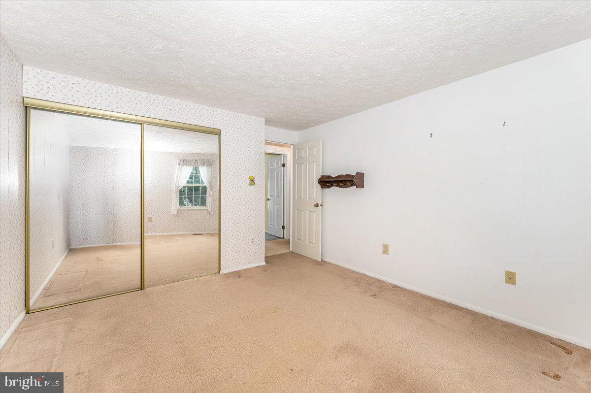 FOUNTAIN ROCK MANOR - Residential