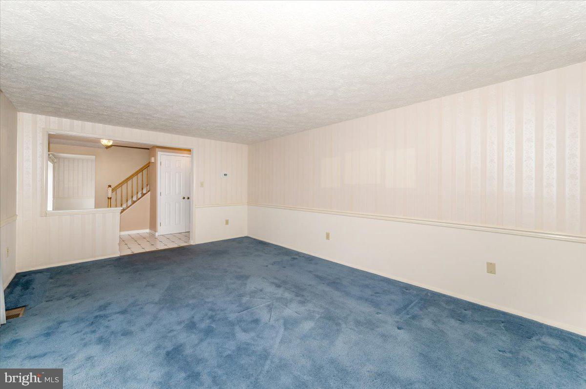 FOUNTAIN ROCK MANOR - Residential