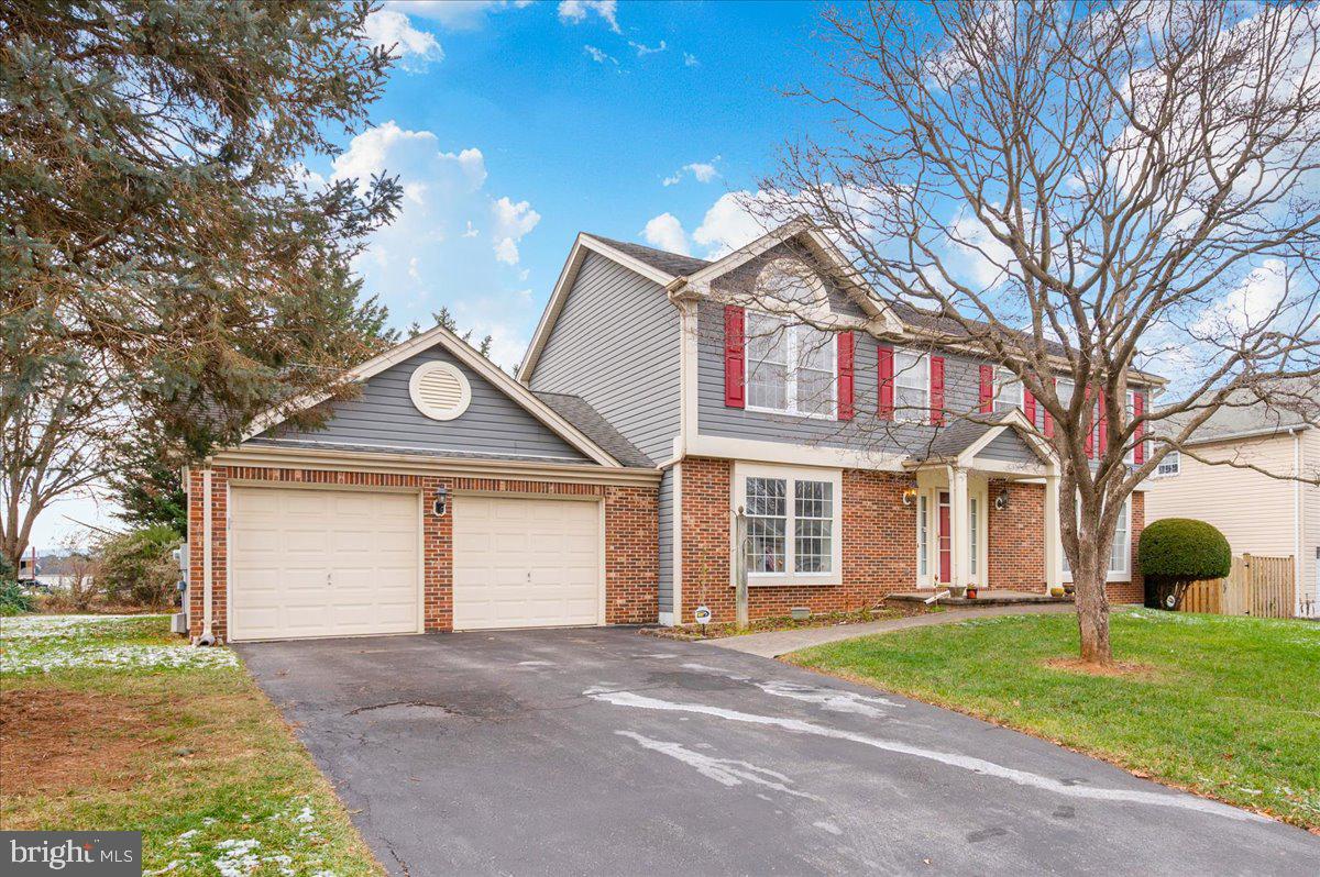 FOUNTAIN ROCK MANOR - Residential