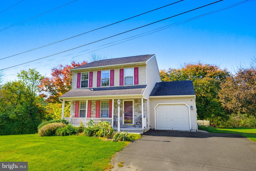 Photo of 1326 Malleable Road, COLUMBIA, PA 17512 (MLS # PALA2097940)