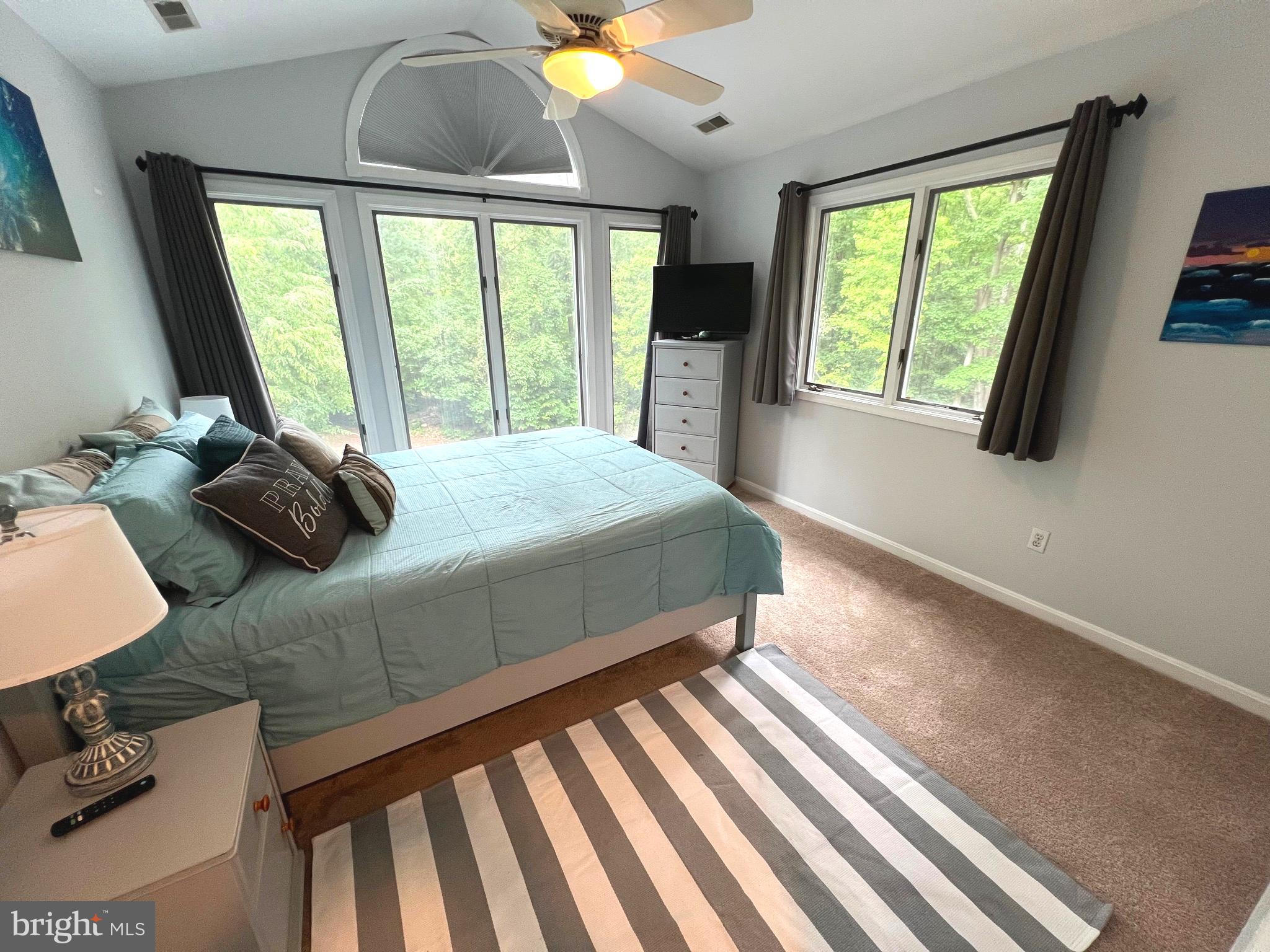 TALL OAKS - Residential Lease