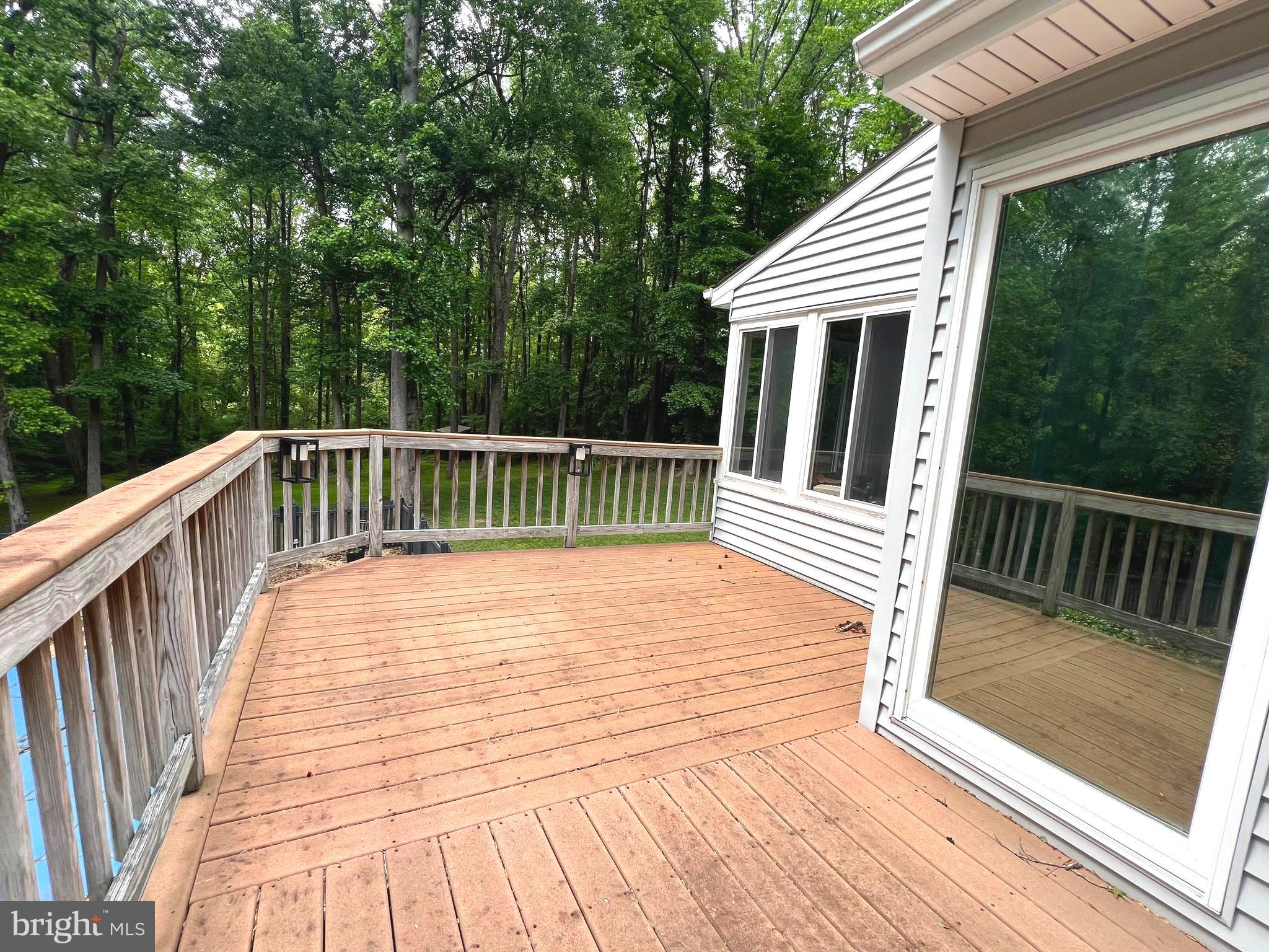 TALL OAKS - Residential Lease