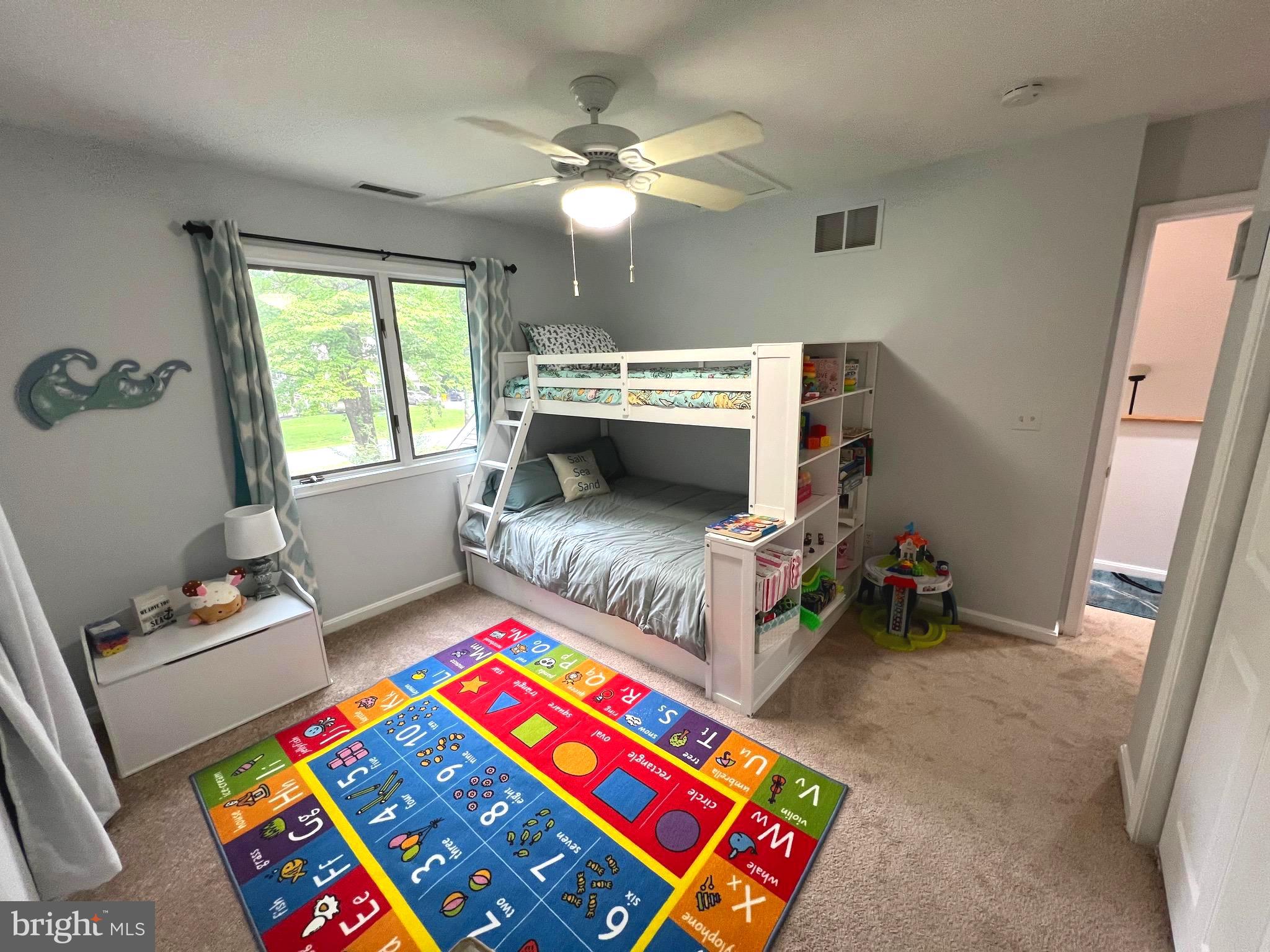 TALL OAKS - Residential Lease