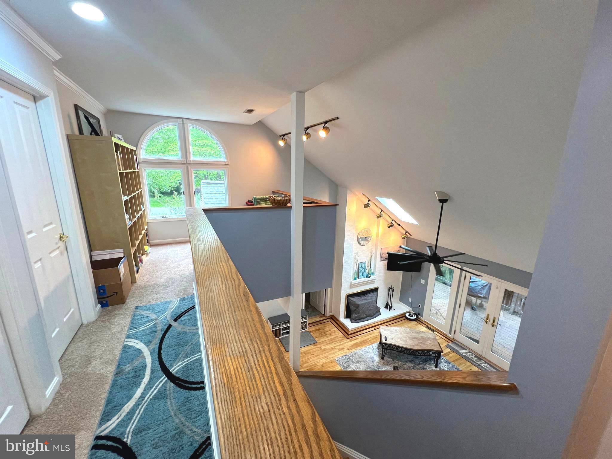 TALL OAKS - Residential Lease