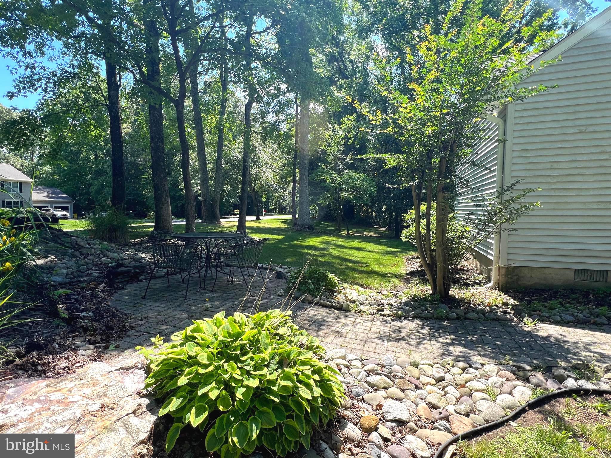 TALL OAKS - Residential Lease