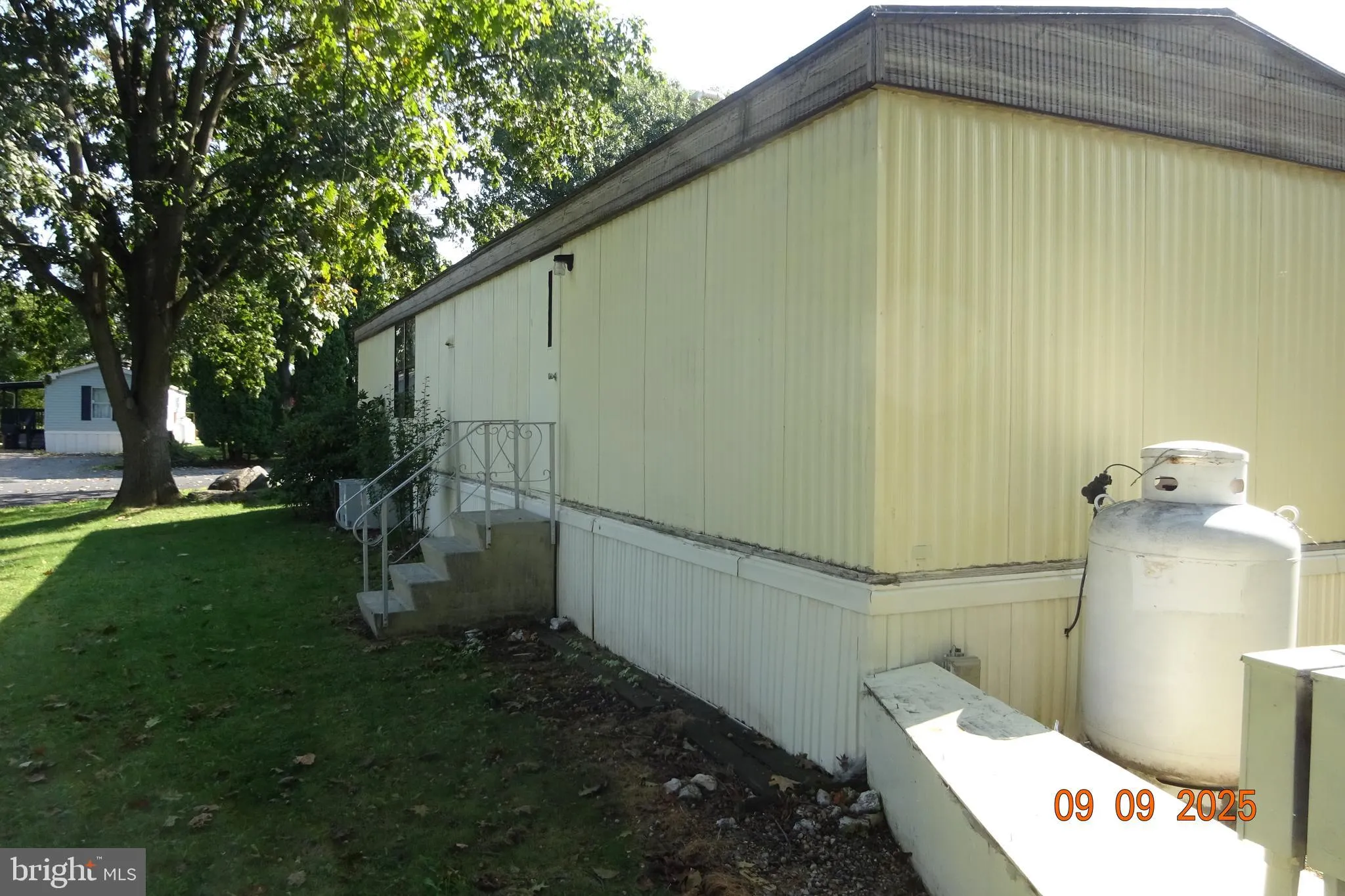 Shippensburg, Pennsylvania 17257, United States, 2 Bedrooms Bedrooms, ,1 BathroomBathrooms,Residential,Active,208547