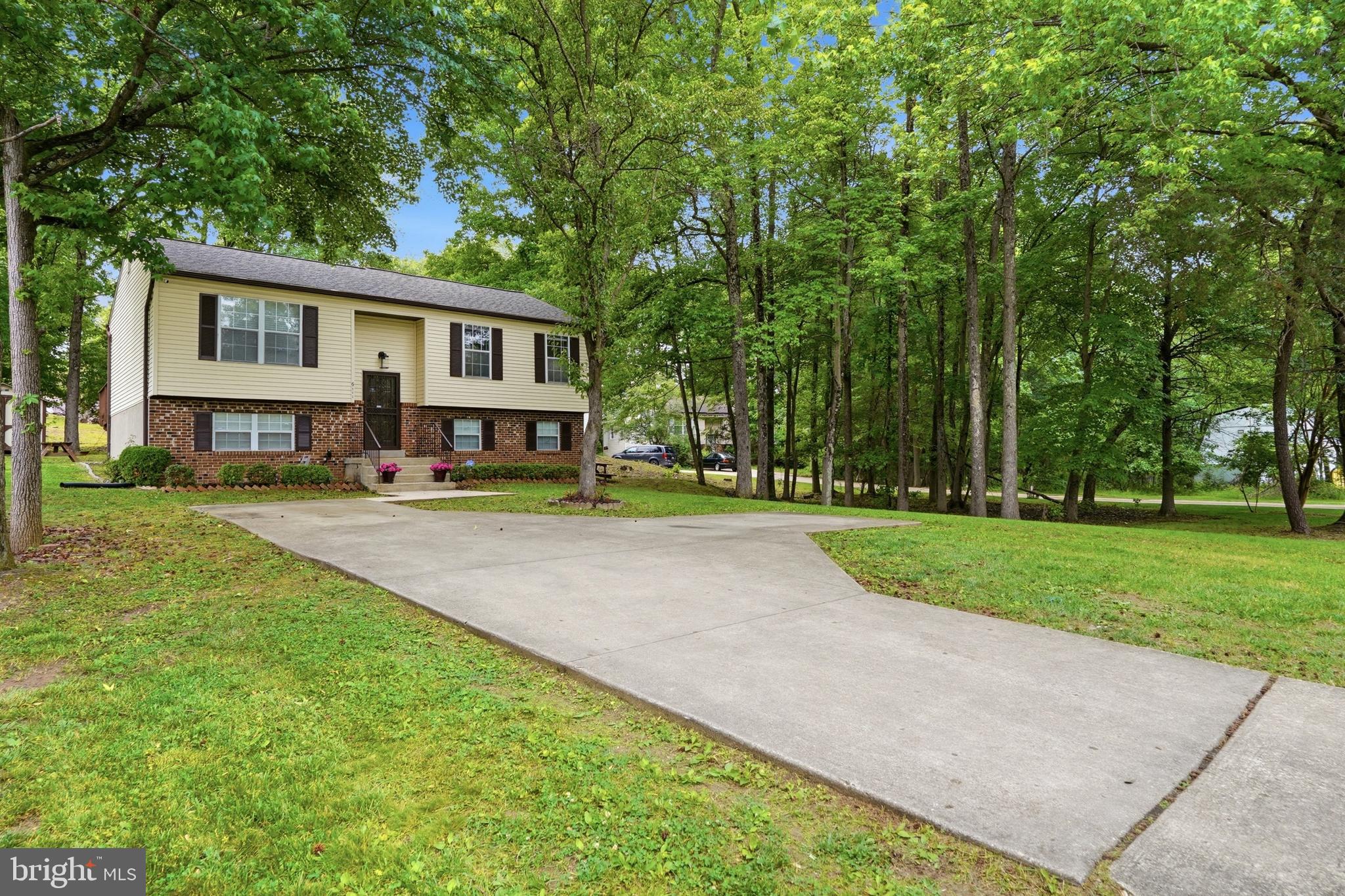 ANDREWS ESTATES - Residential