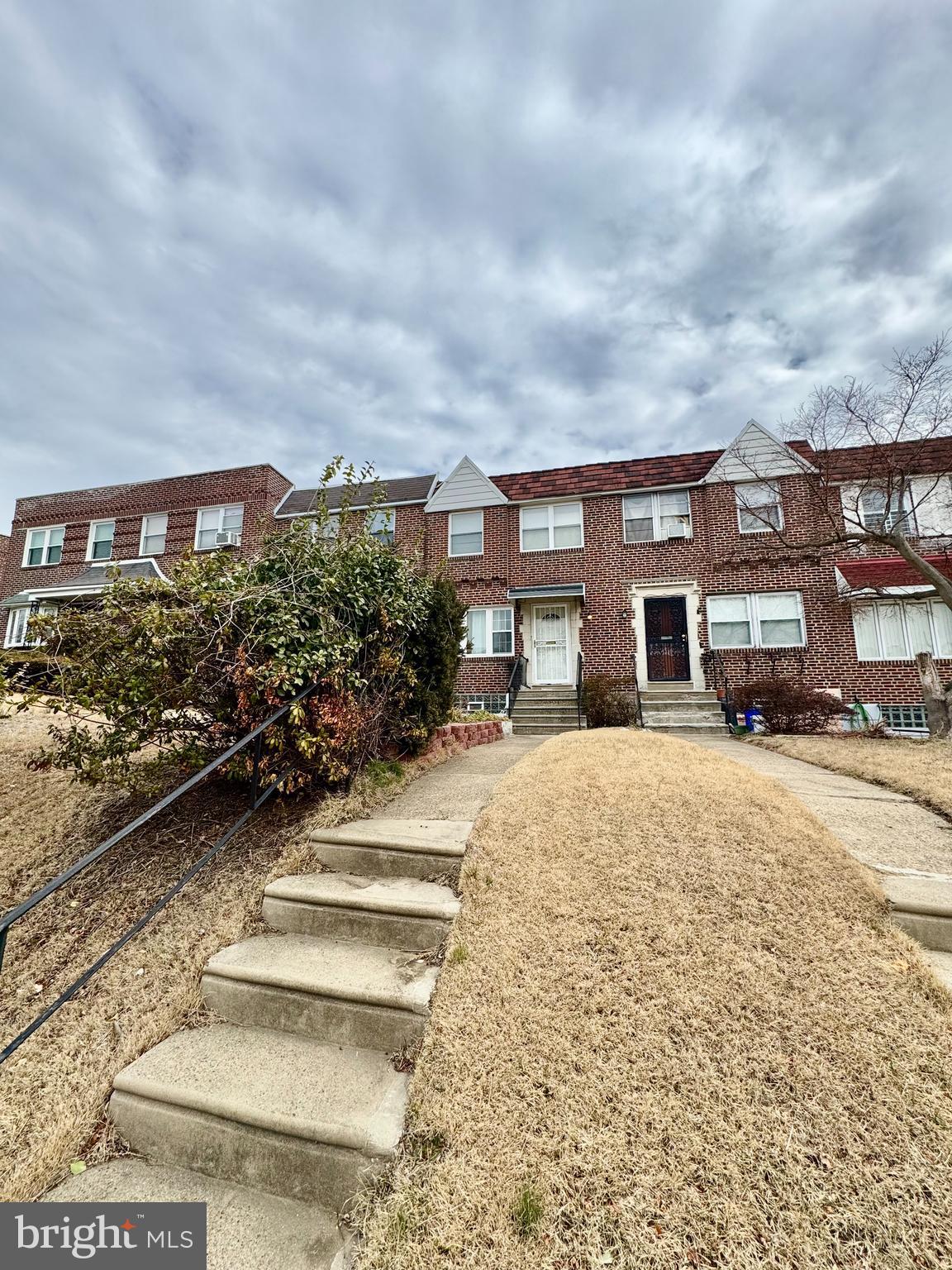 MELROSE PARK GARDENS - Residential Lease