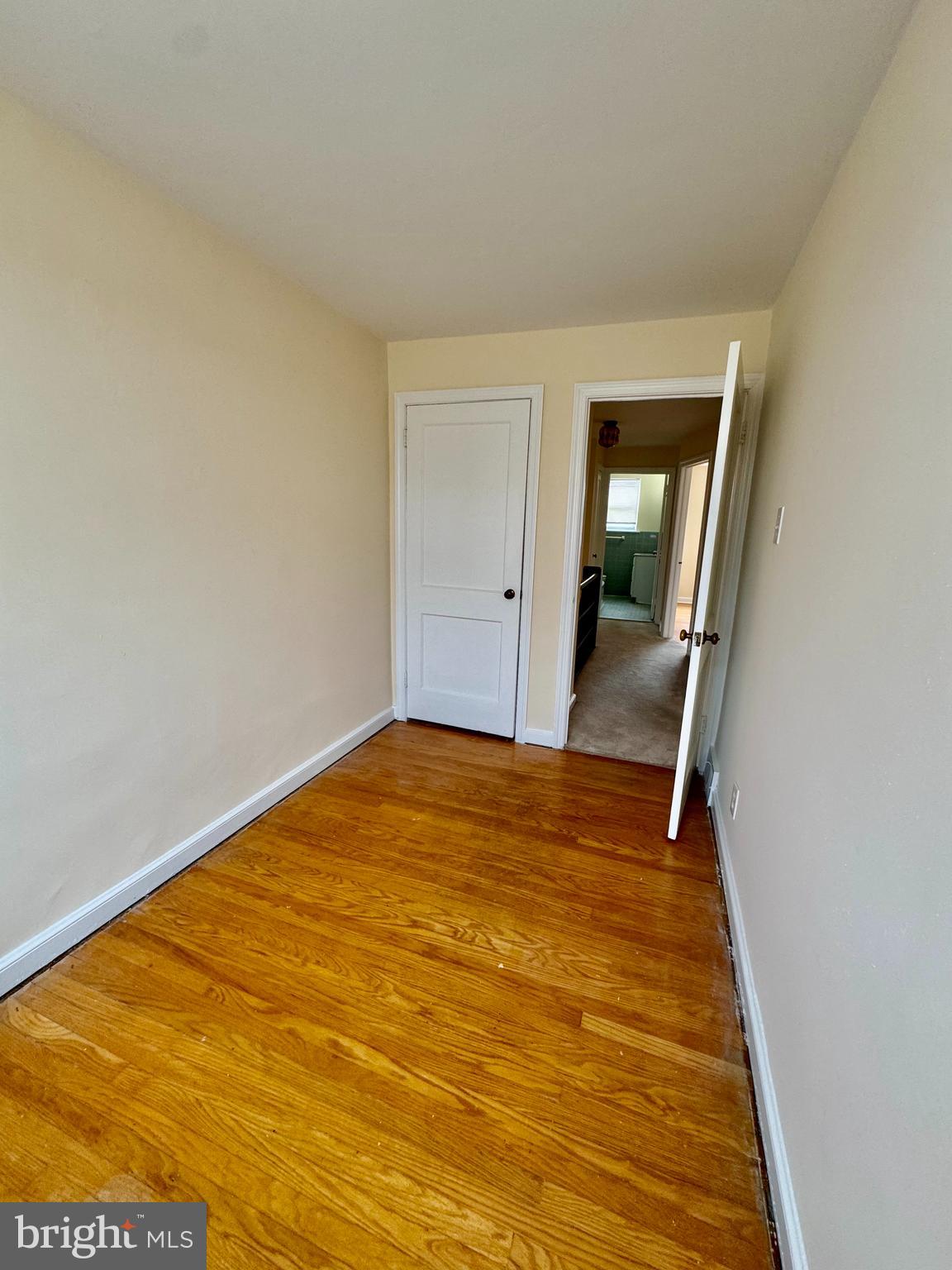 MELROSE PARK GARDENS - Residential Lease