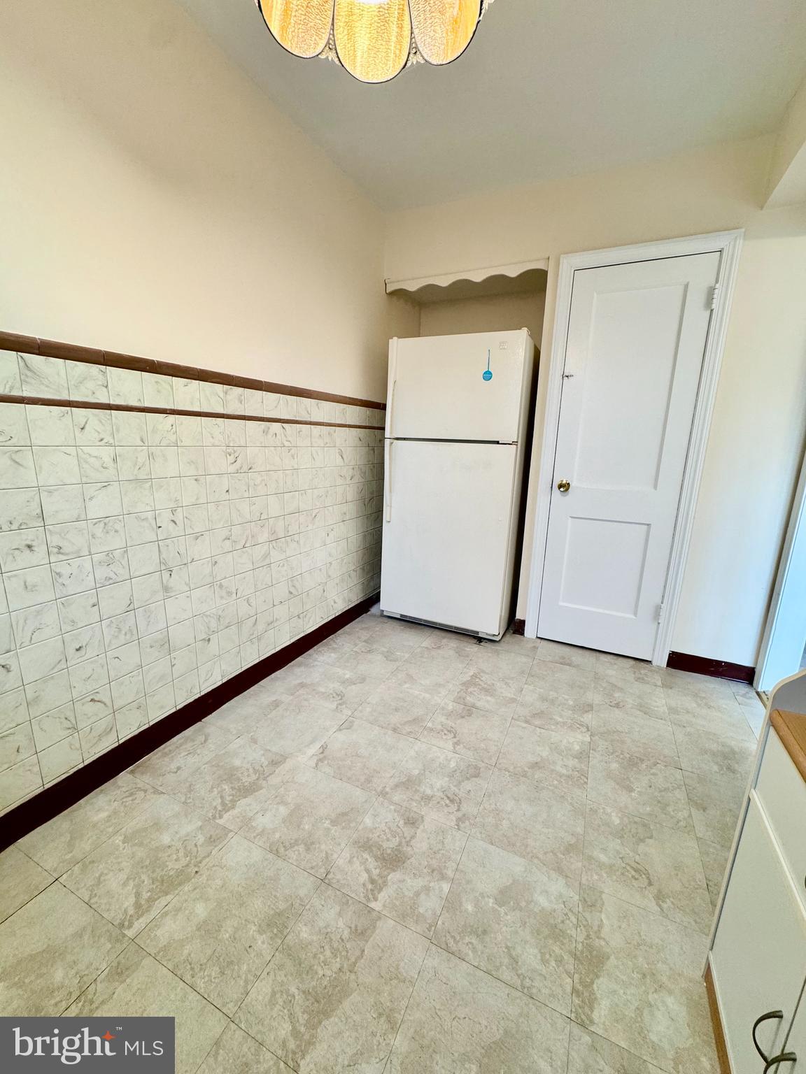 MELROSE PARK GARDENS - Residential Lease