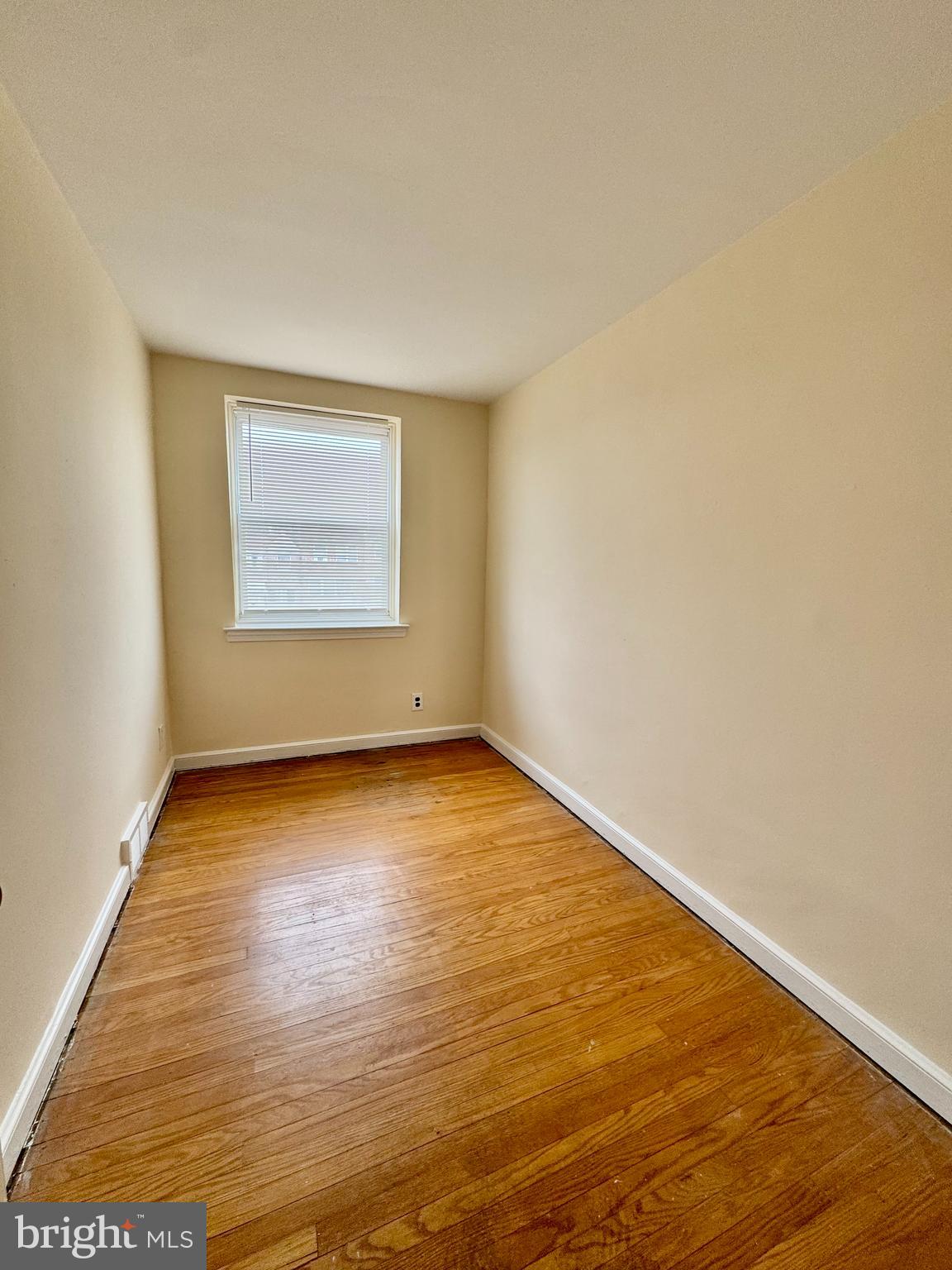 MELROSE PARK GARDENS - Residential Lease