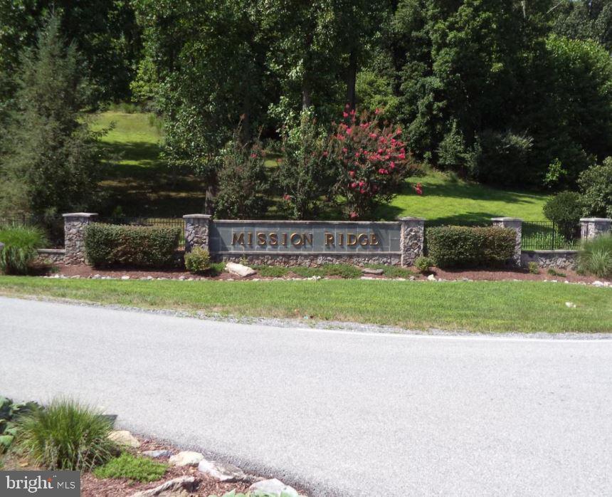 MISSION RIDGE - Land