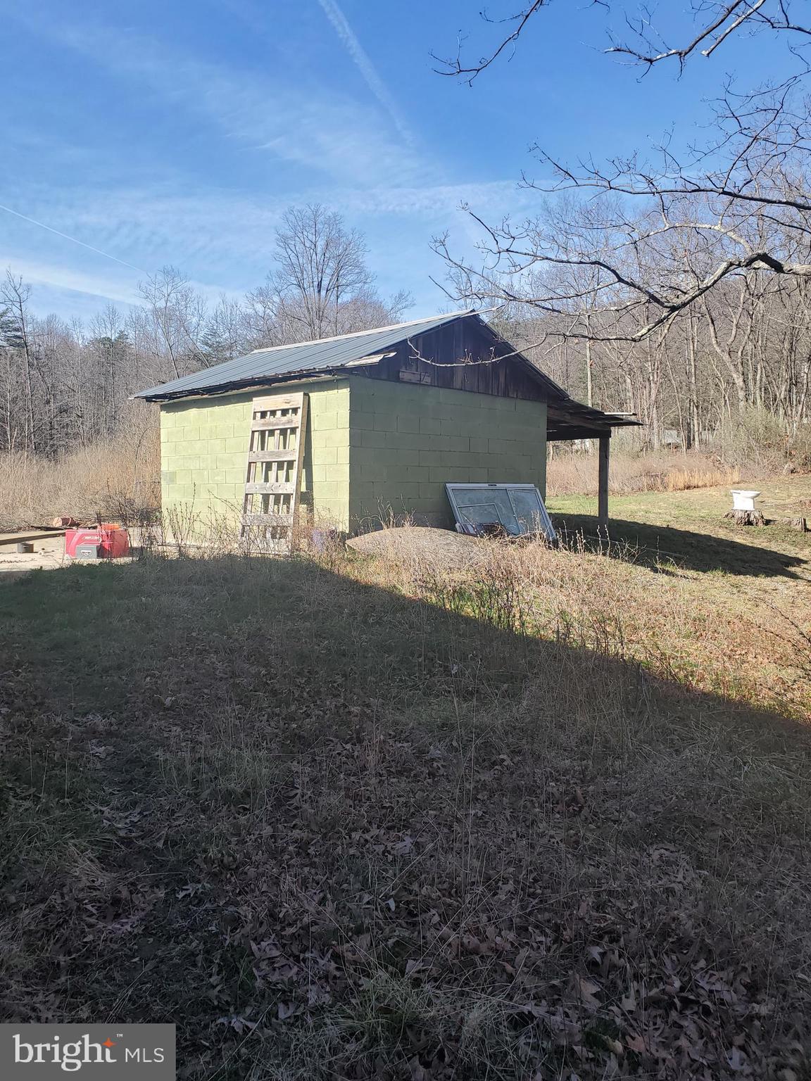 ELK HORN - Residential