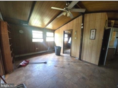 ELK HORN - Residential