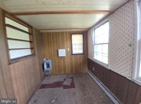 ELK HORN - Residential
