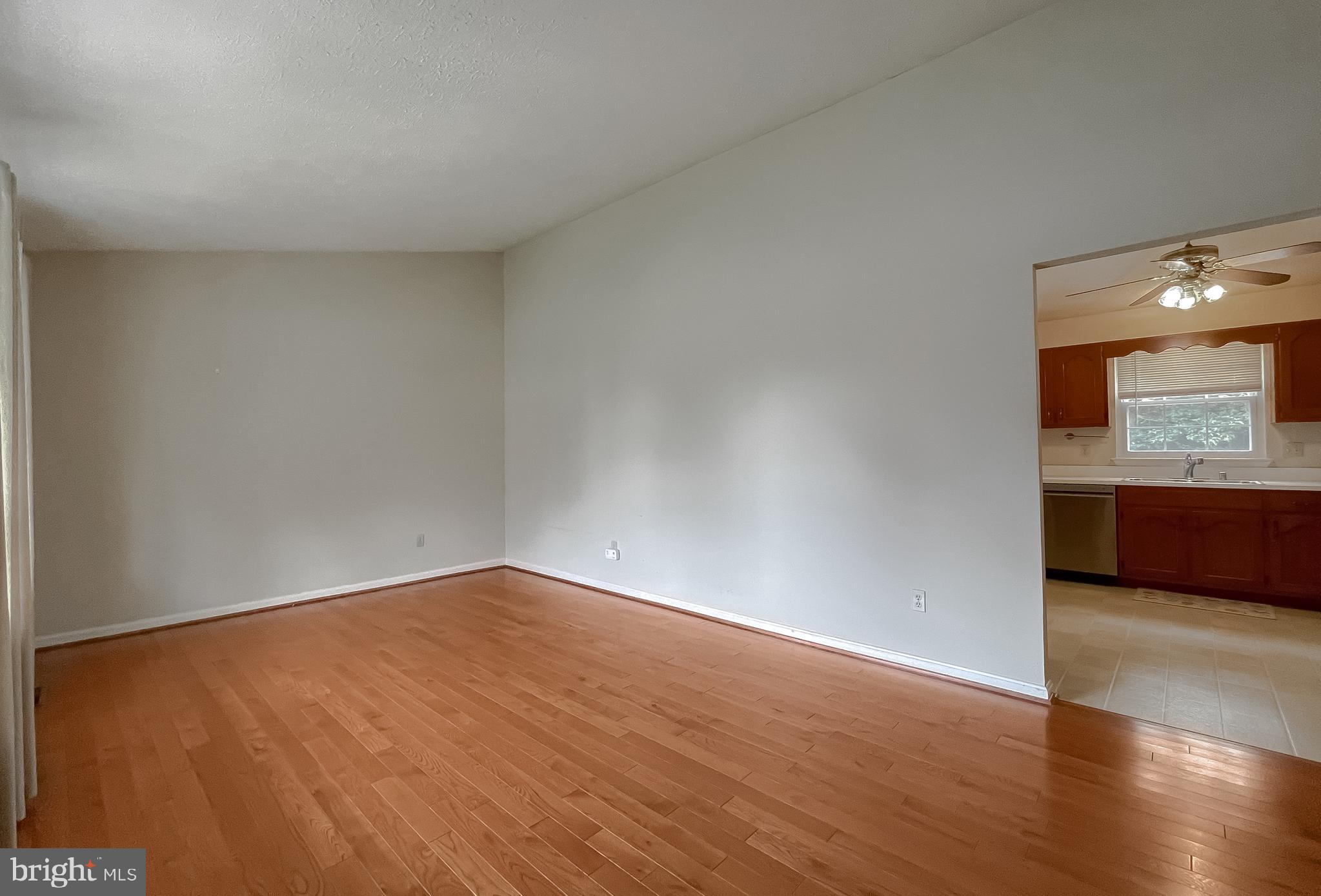 PANQUIA OAKS SUB - Residential Lease