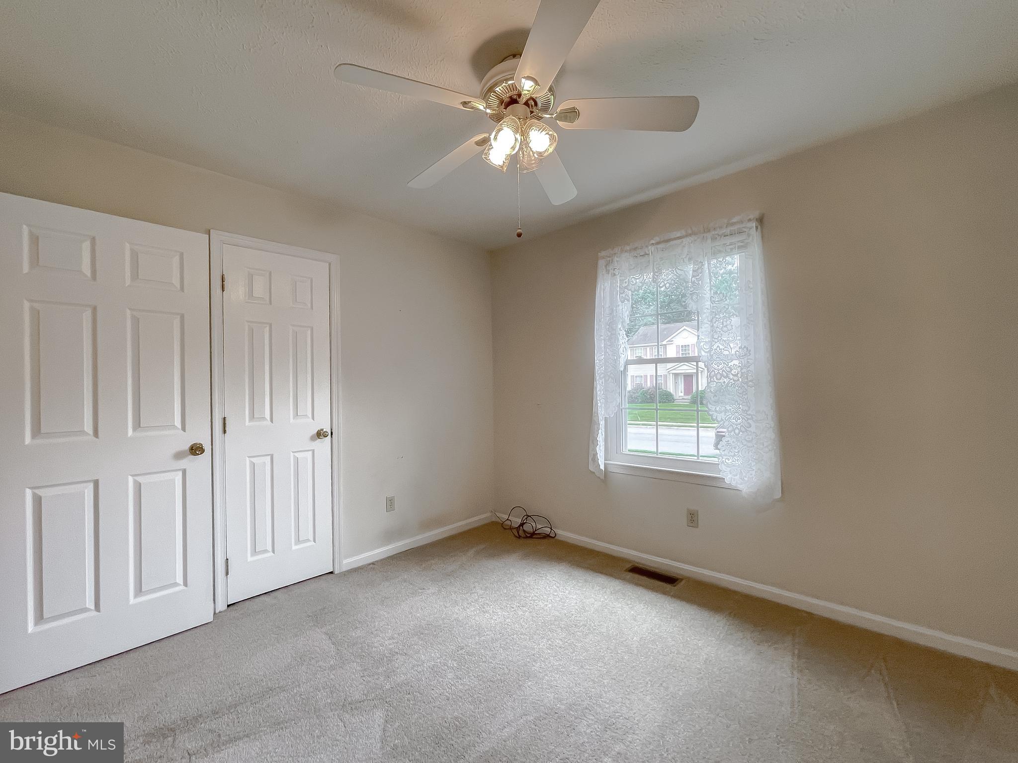 PANQUIA OAKS SUB - Residential Lease