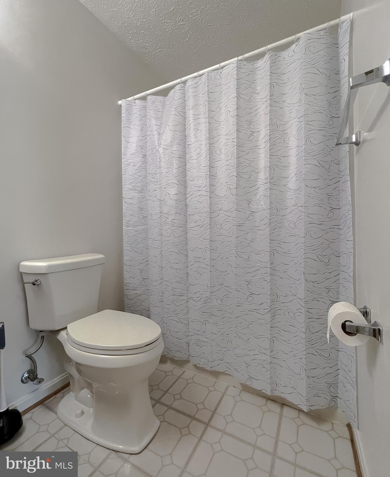 PANQUIA OAKS SUB - Residential Lease