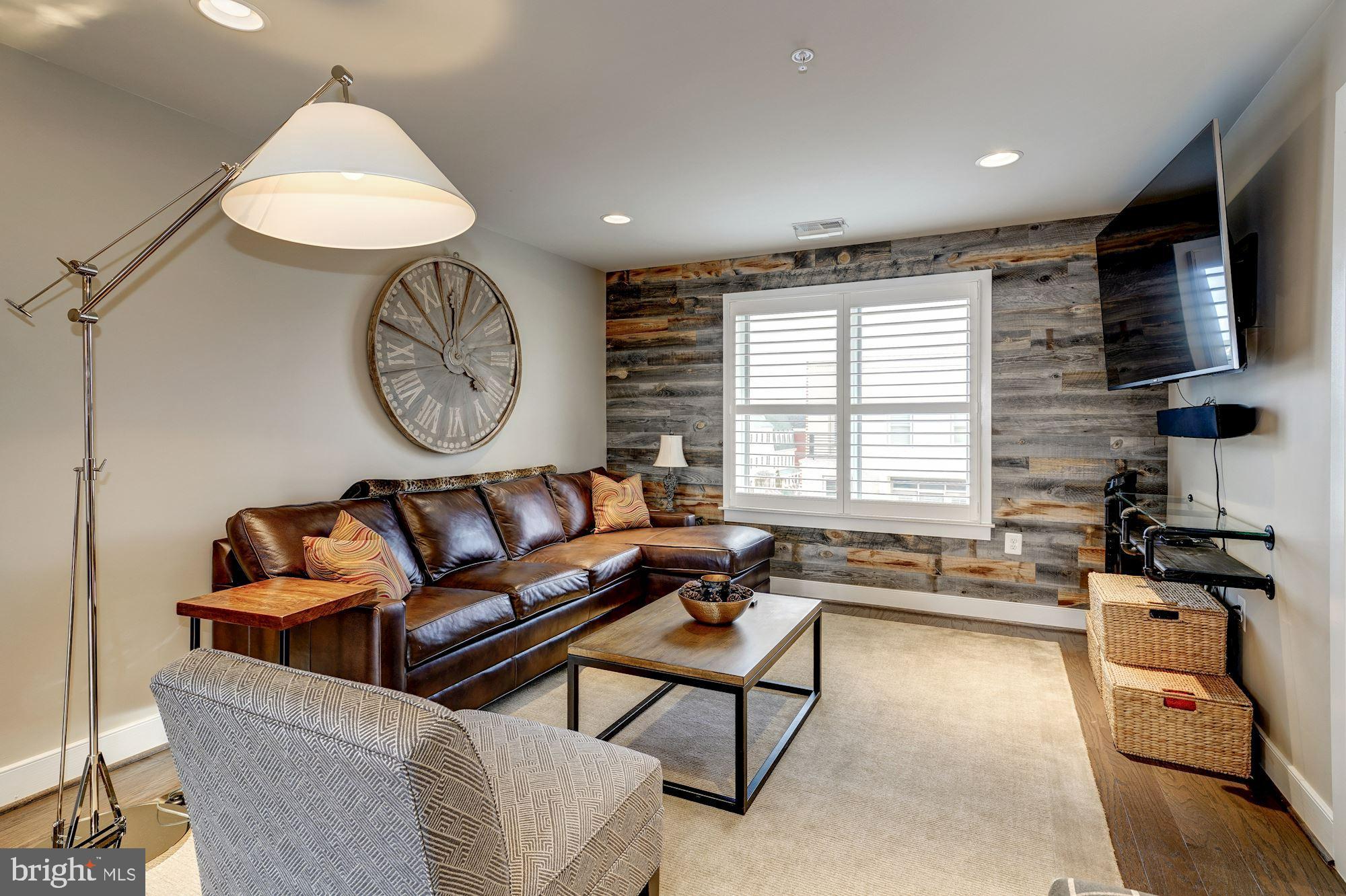 POTOMAC YARD - Residential