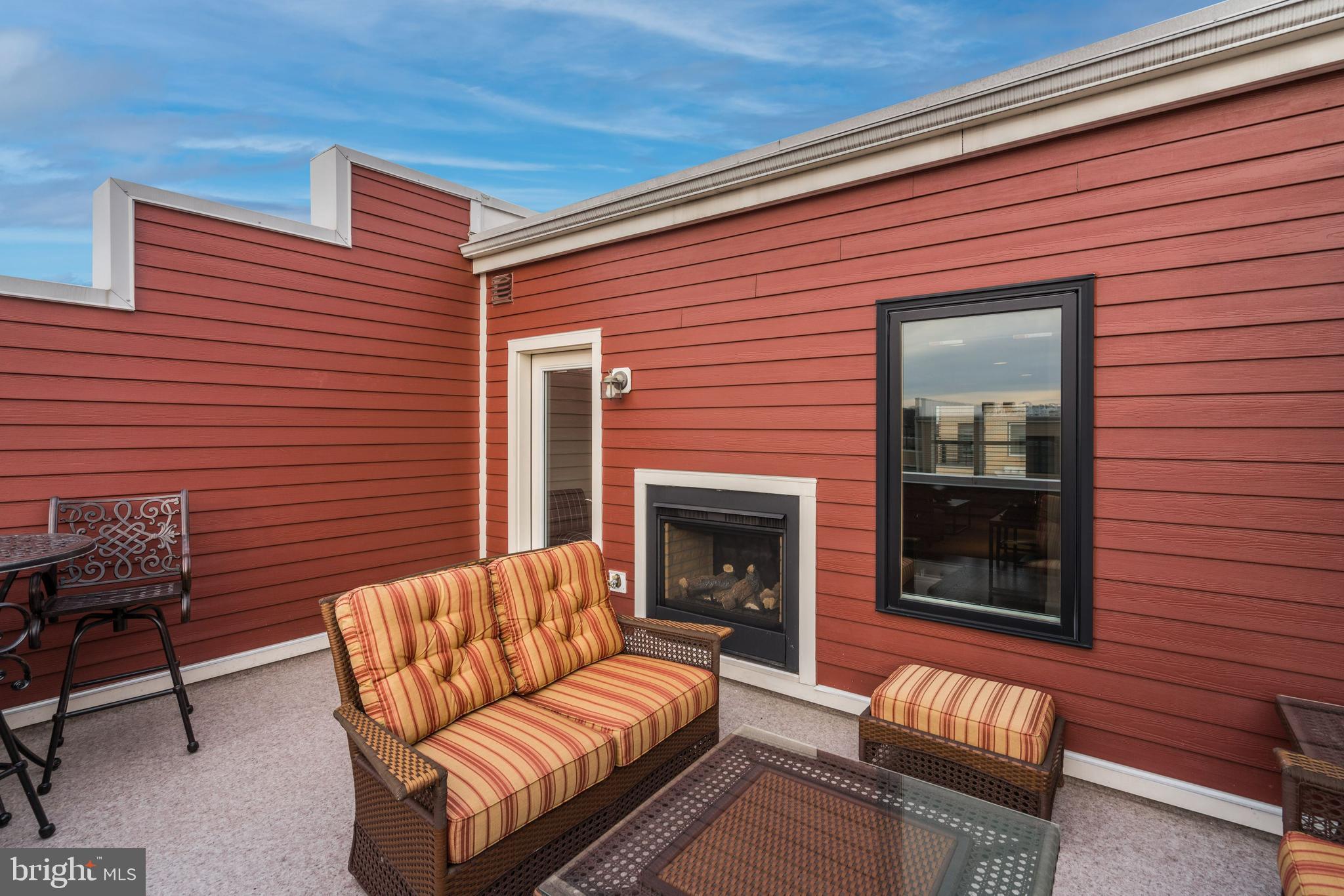 POTOMAC YARD - Residential