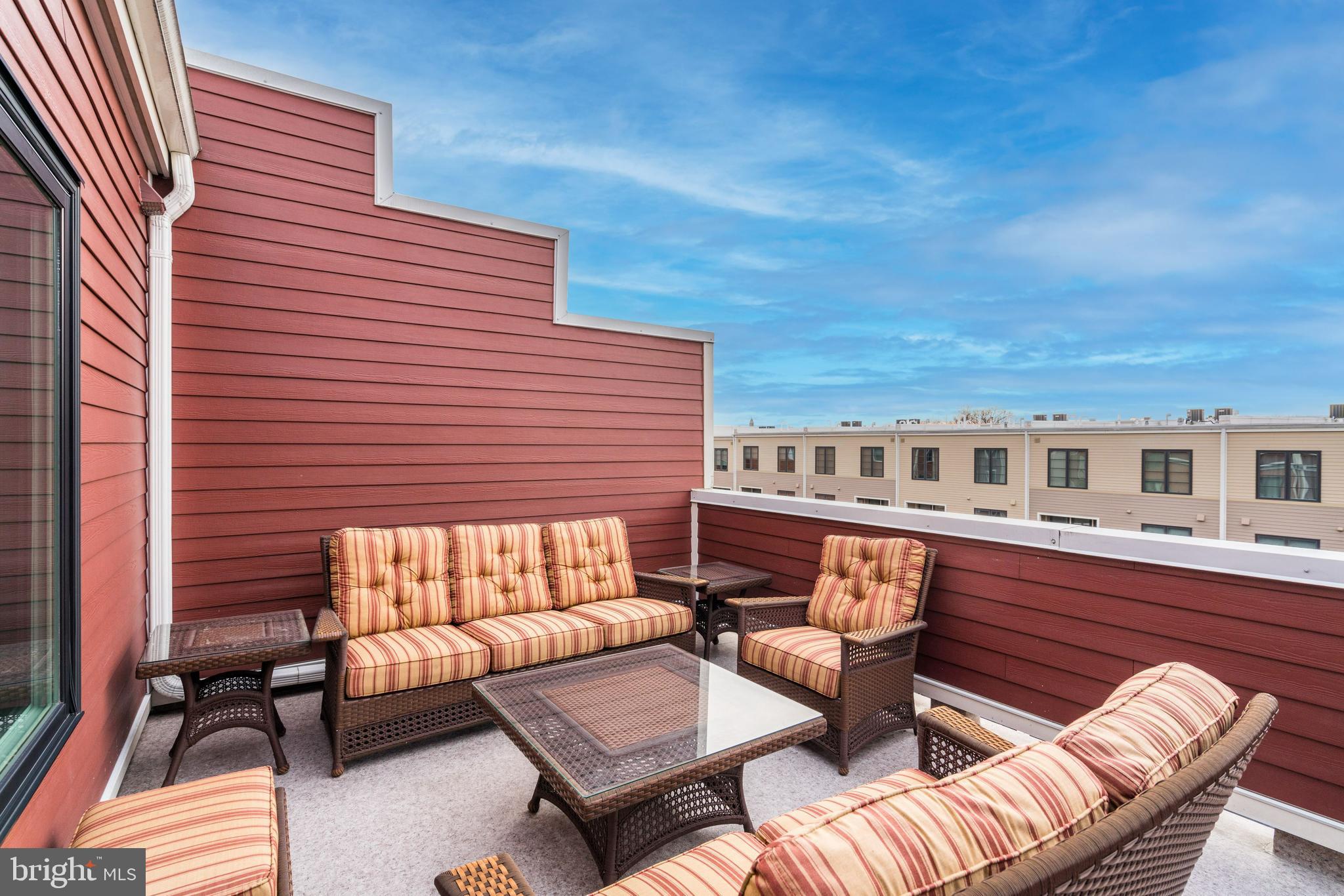 POTOMAC YARD - Residential