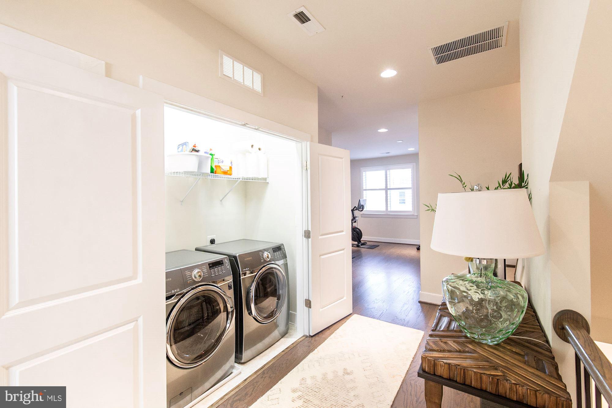 POTOMAC YARD - Residential