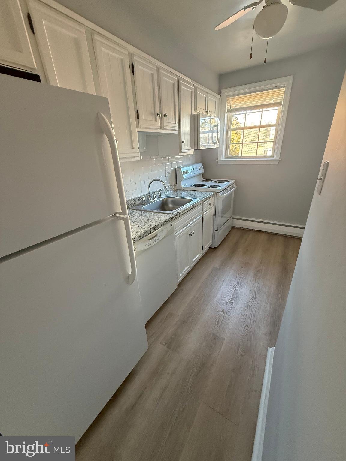 27 WALLINGFORD AVENUE