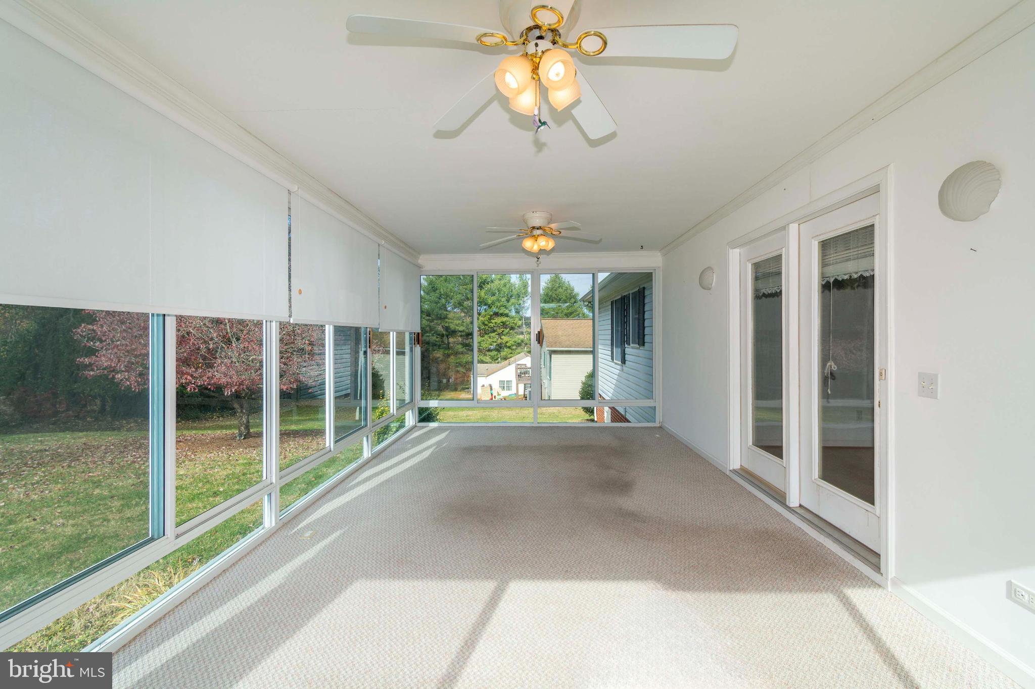 DAISY HILLS - Residential