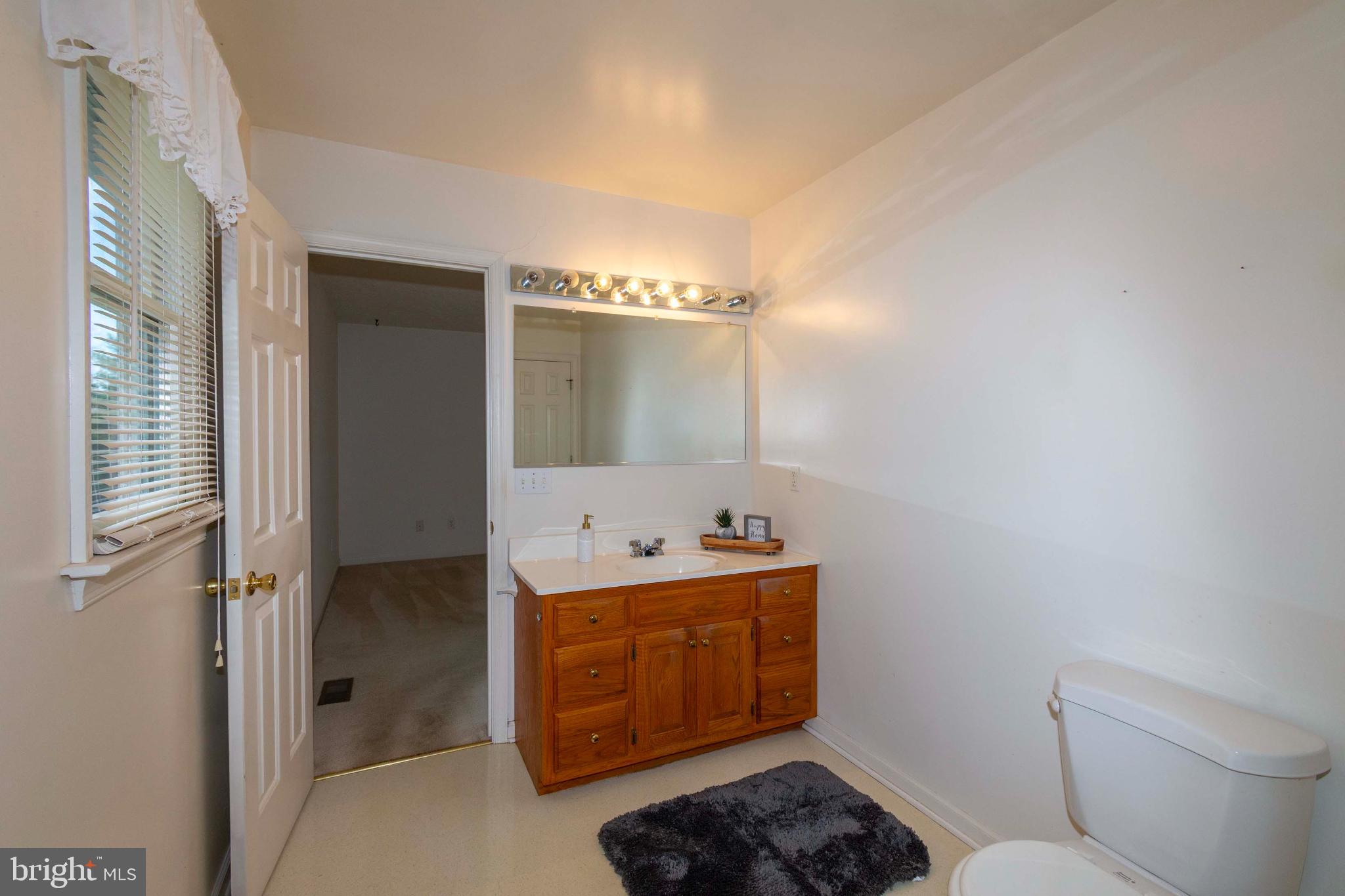 DAISY HILLS - Residential