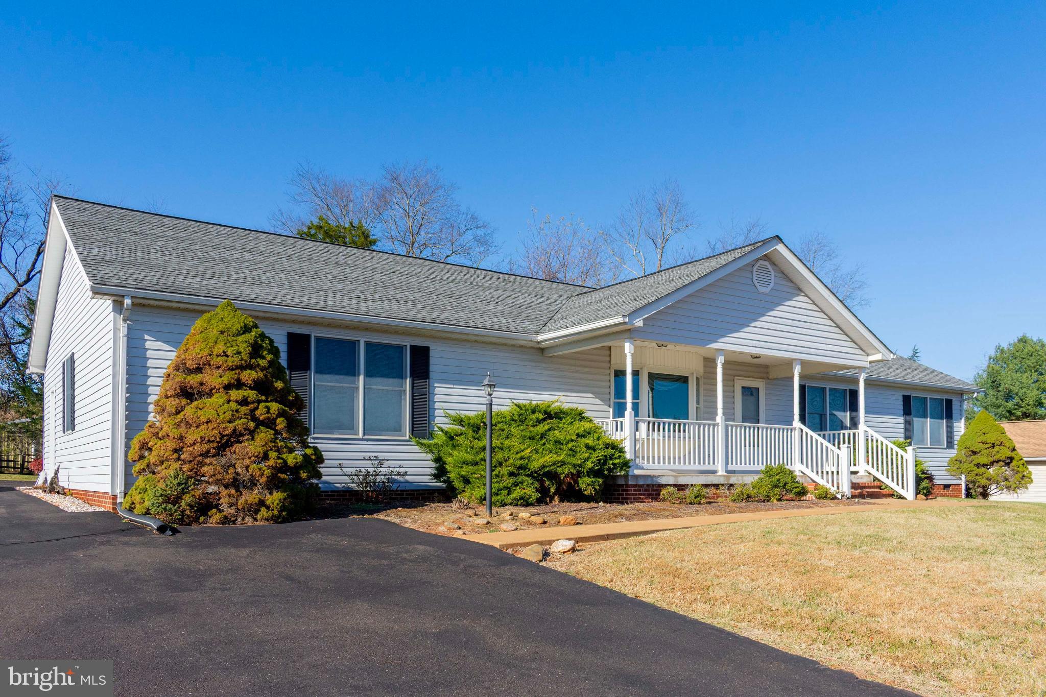 DAISY HILLS - Residential