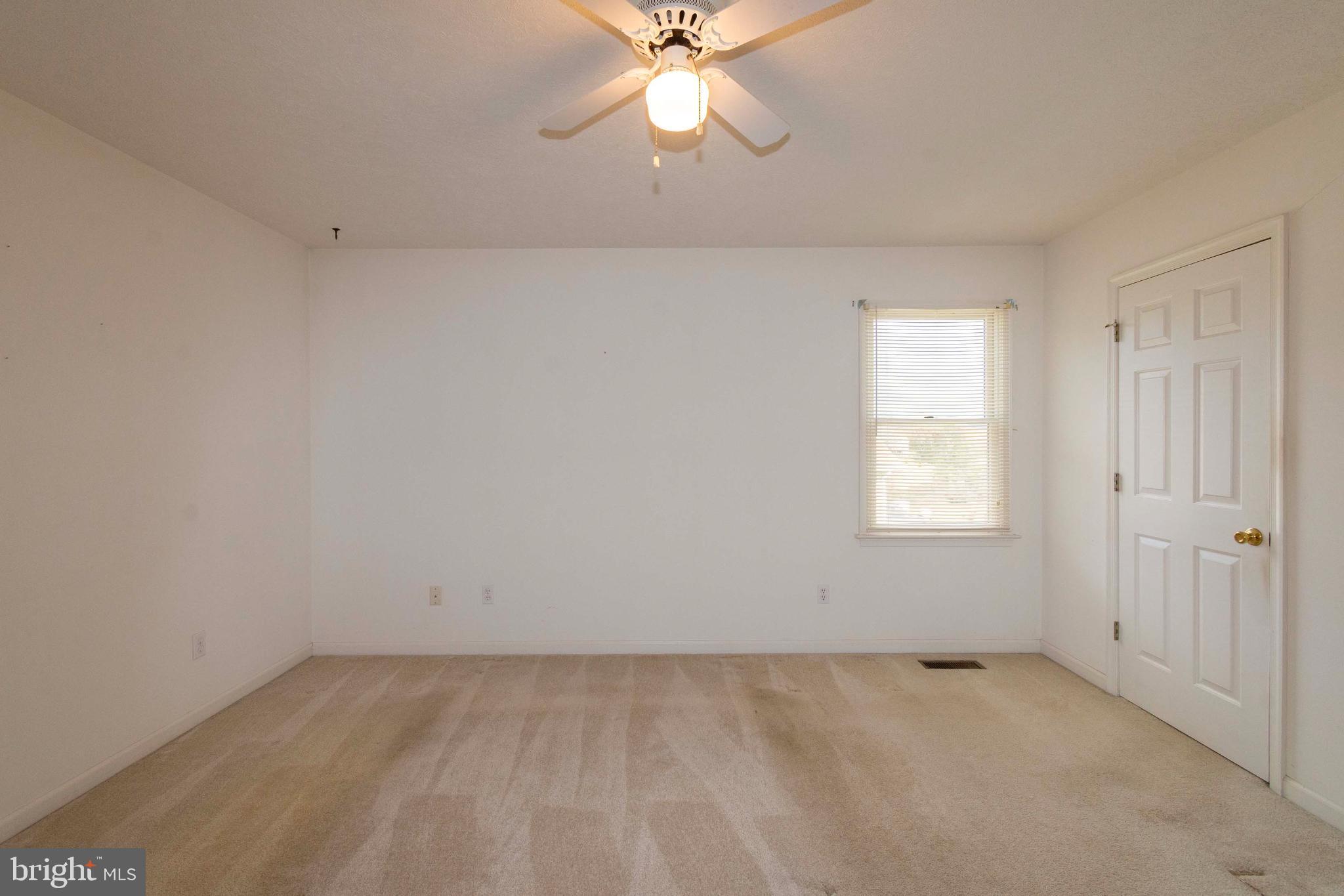 DAISY HILLS - Residential