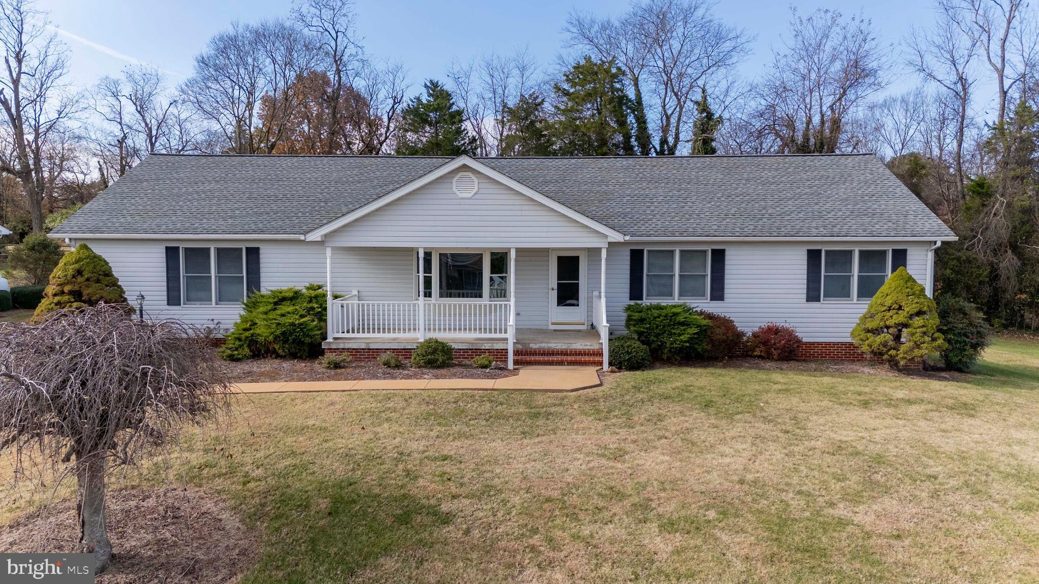 DAISY HILLS - Residential