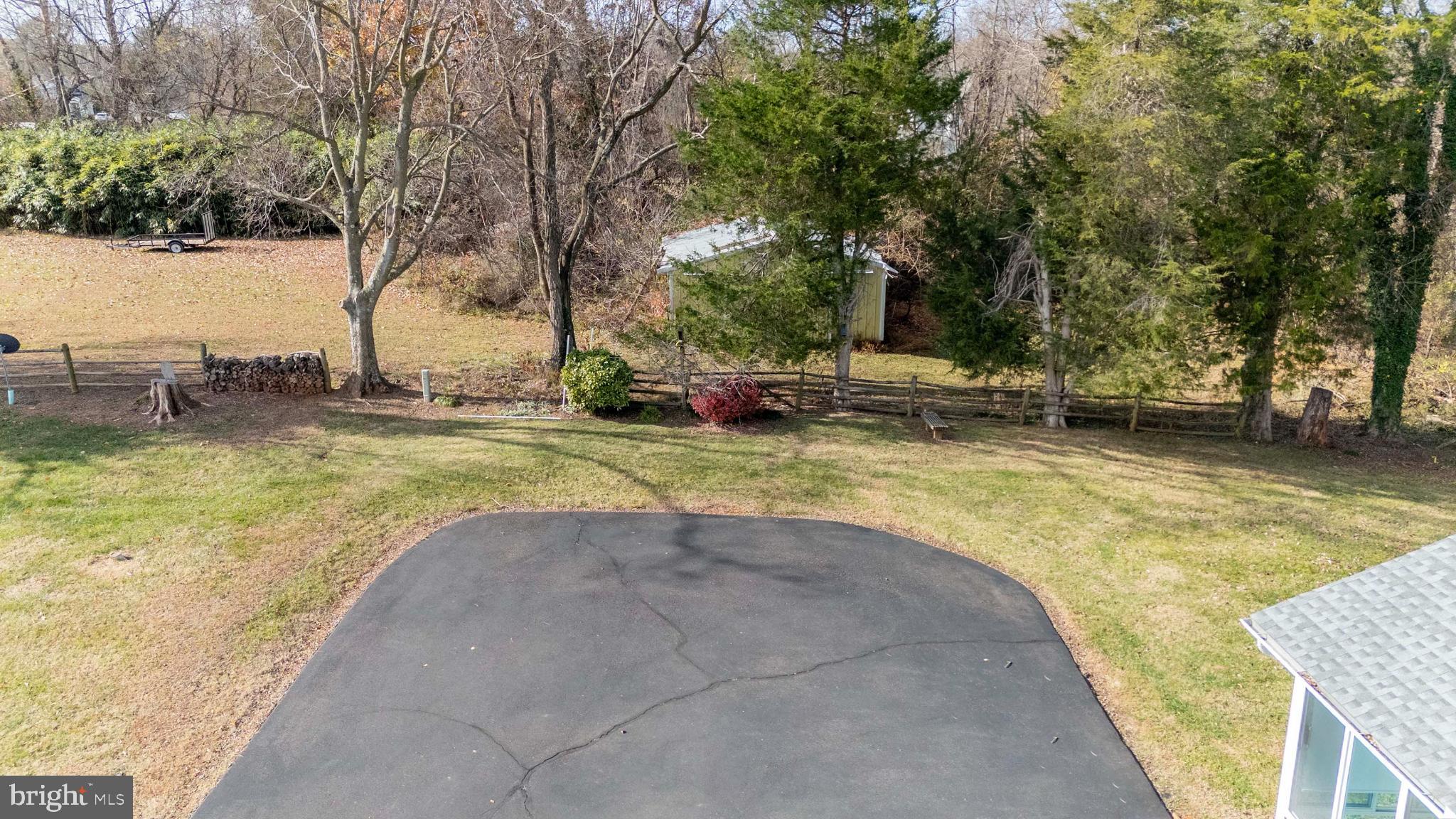 DAISY HILLS - Residential