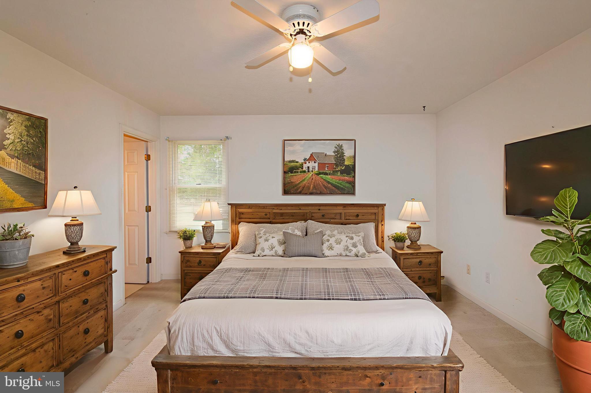 DAISY HILLS - Residential