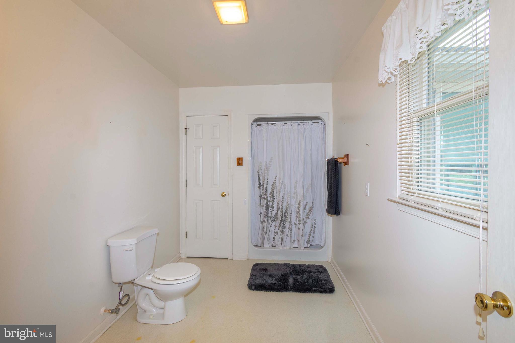 DAISY HILLS - Residential