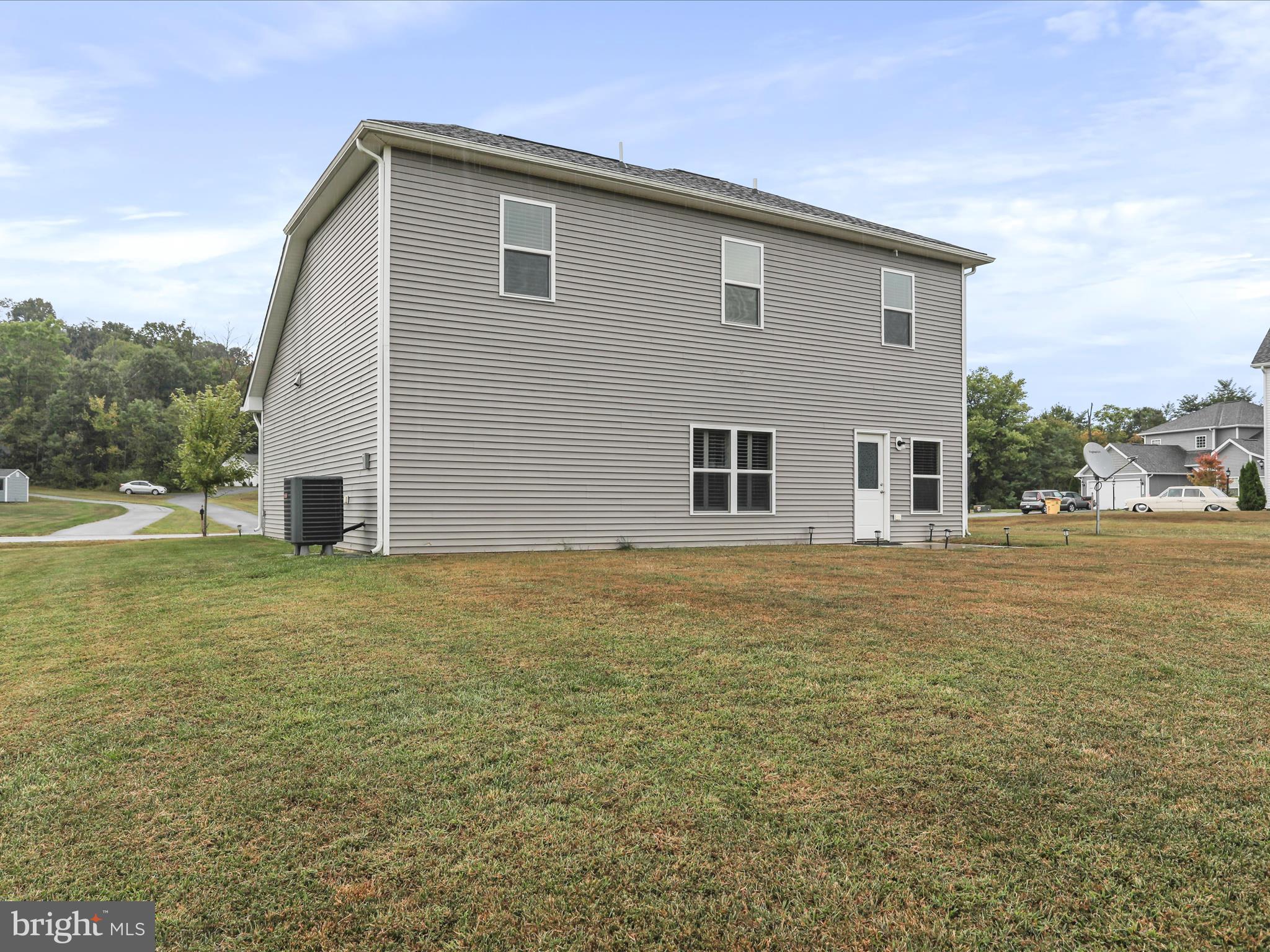 BROOKFIELD ON THE POTOMAC - Residential