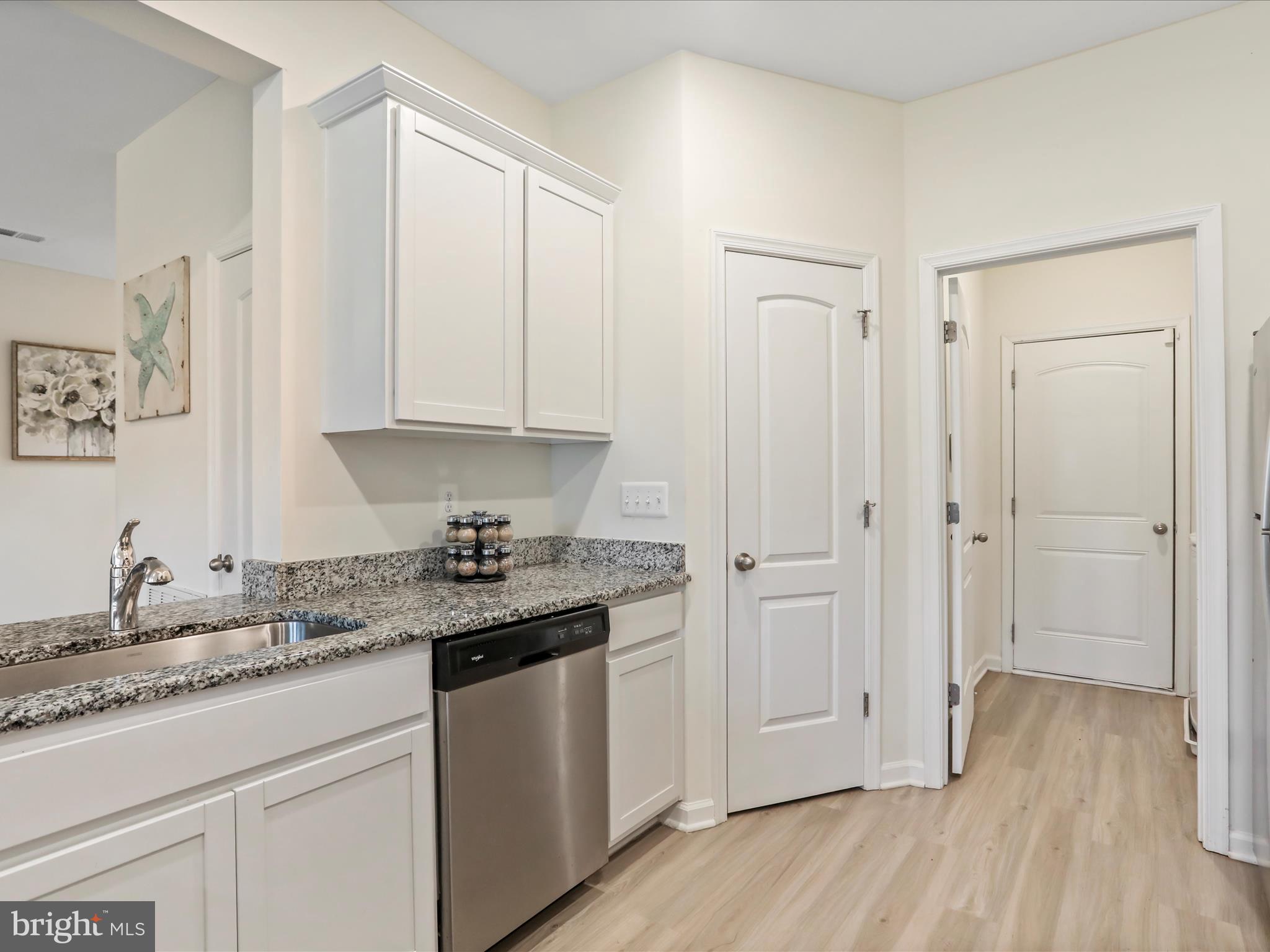 BROOKFIELD ON THE POTOMAC - Residential