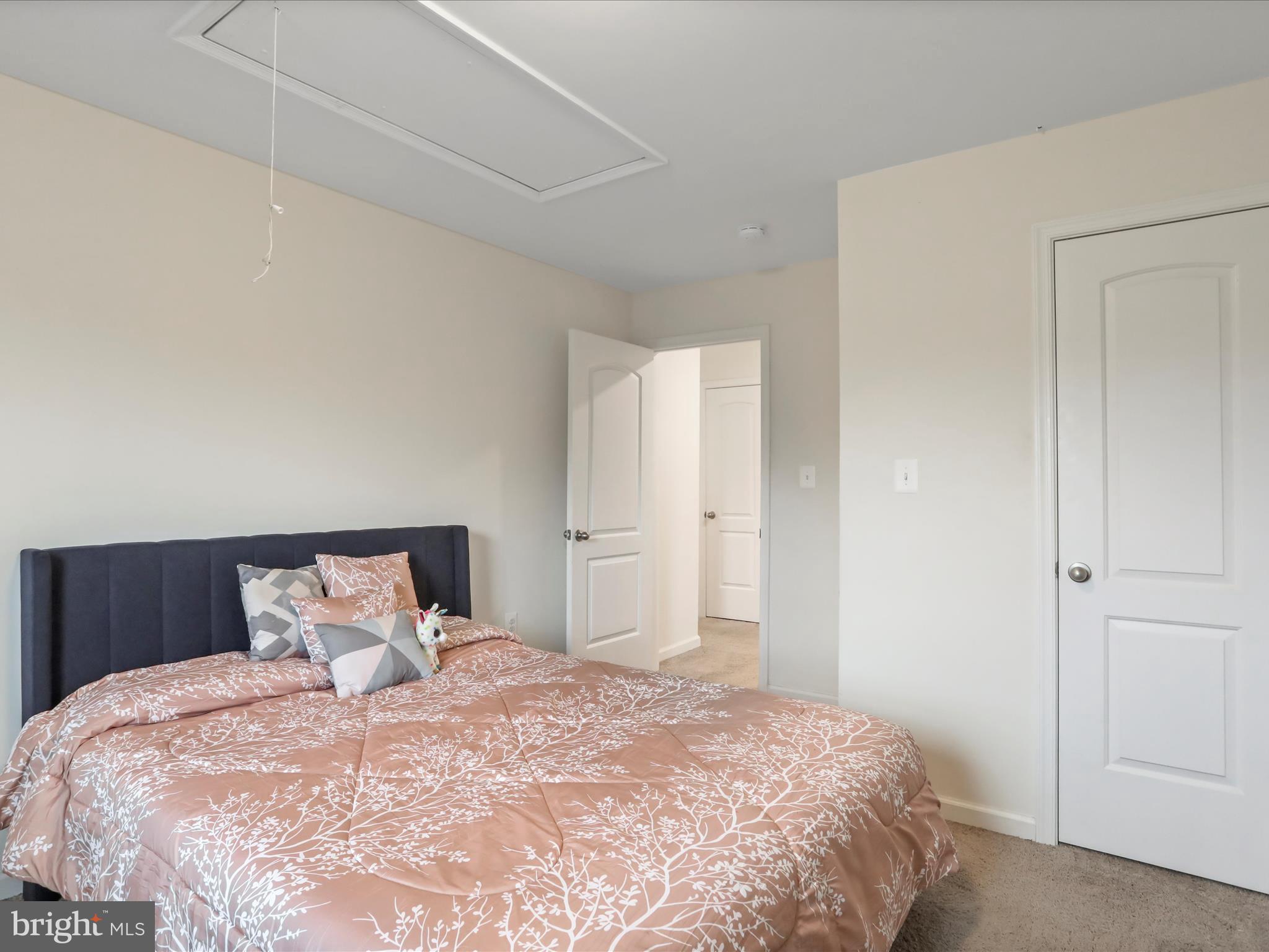 BROOKFIELD ON THE POTOMAC - Residential