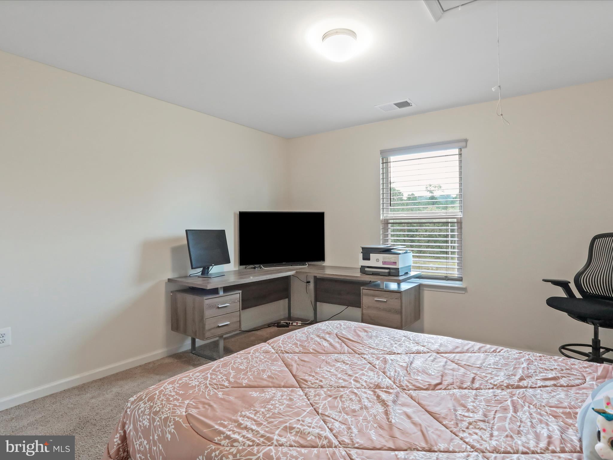 BROOKFIELD ON THE POTOMAC - Residential