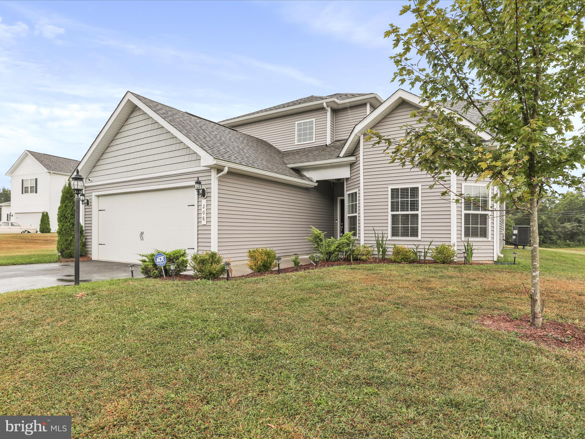 BROOKFIELD ON THE POTOMAC - Residential