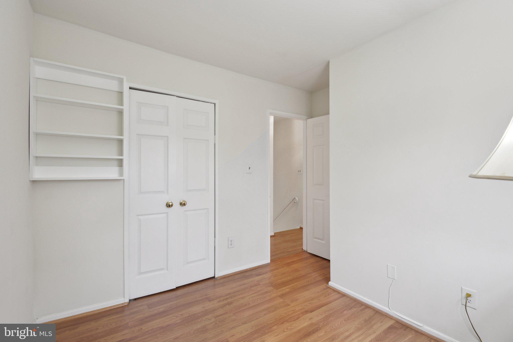 LAKE BRADDOCK - Residential